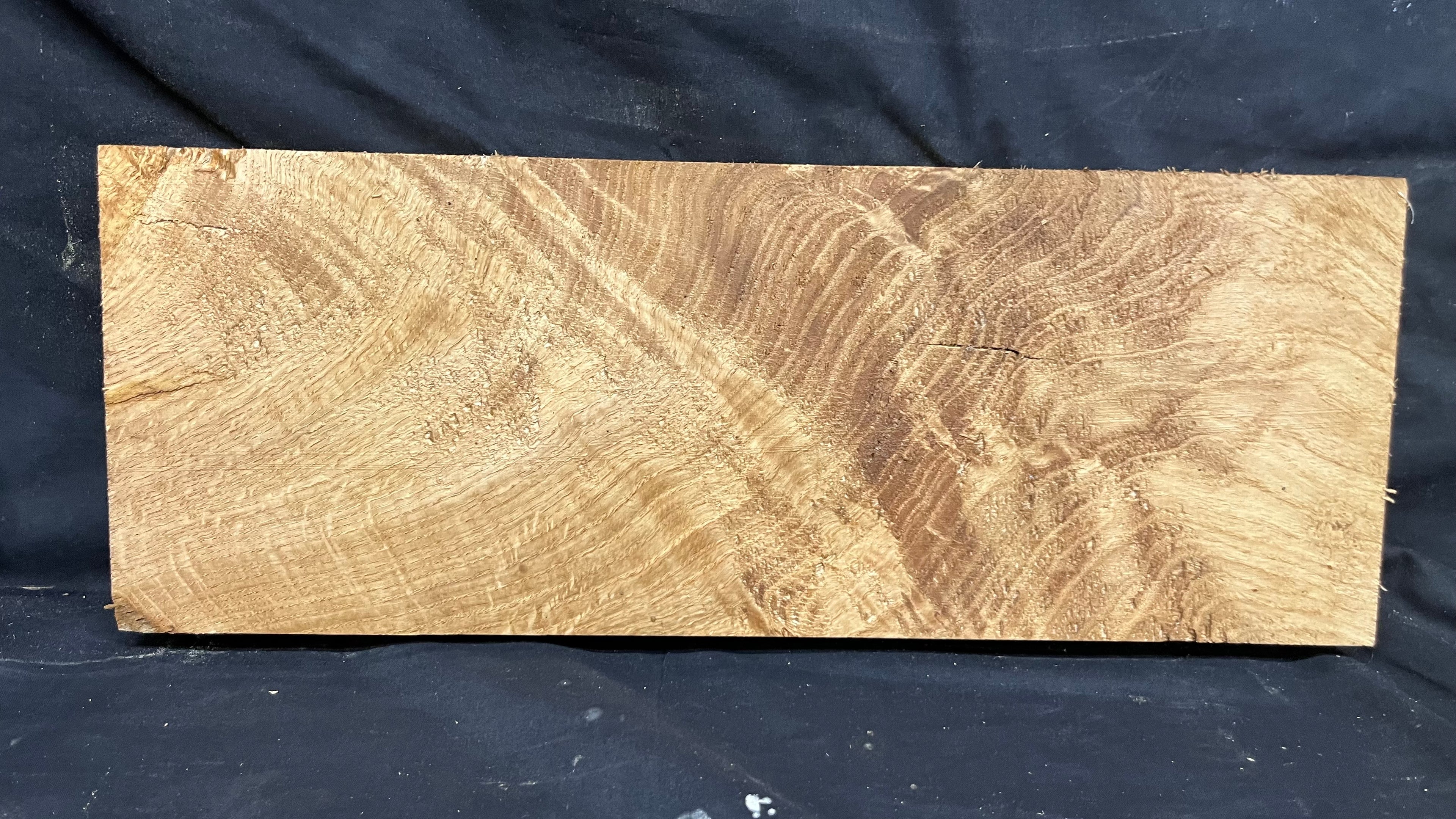 Oak mantle, floating shelf, board, slab, 465 L x 173 W x 39 D mm    (377)