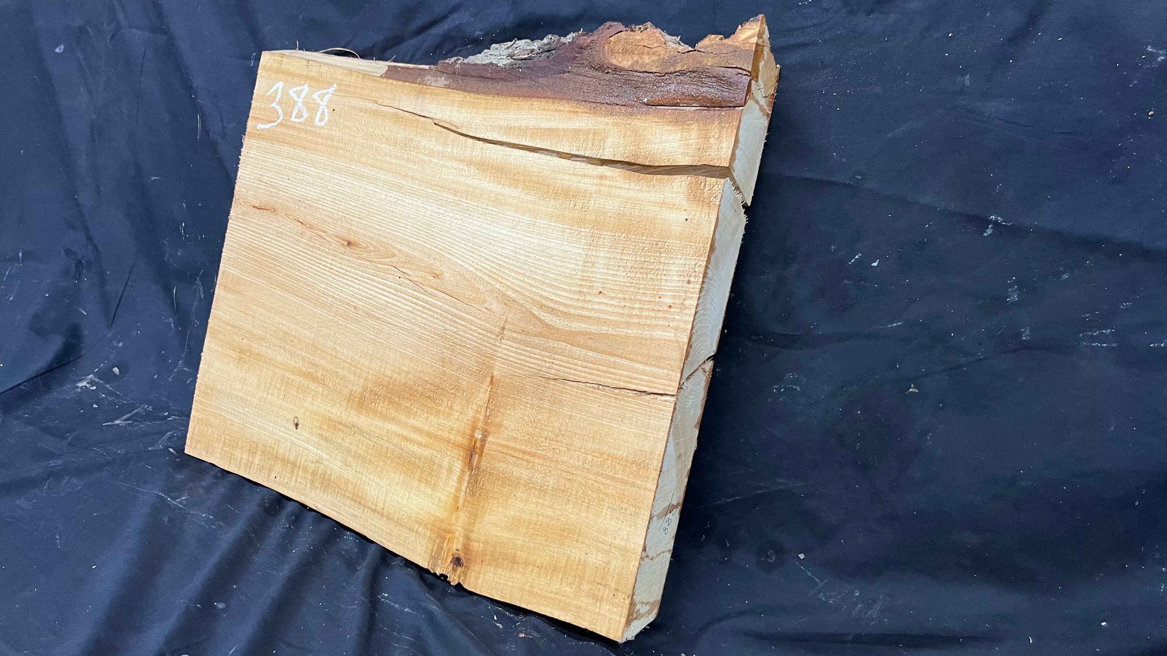 Lime Wood for carving, shelving, plank  487 L x 415 W x 42 D mm (388)