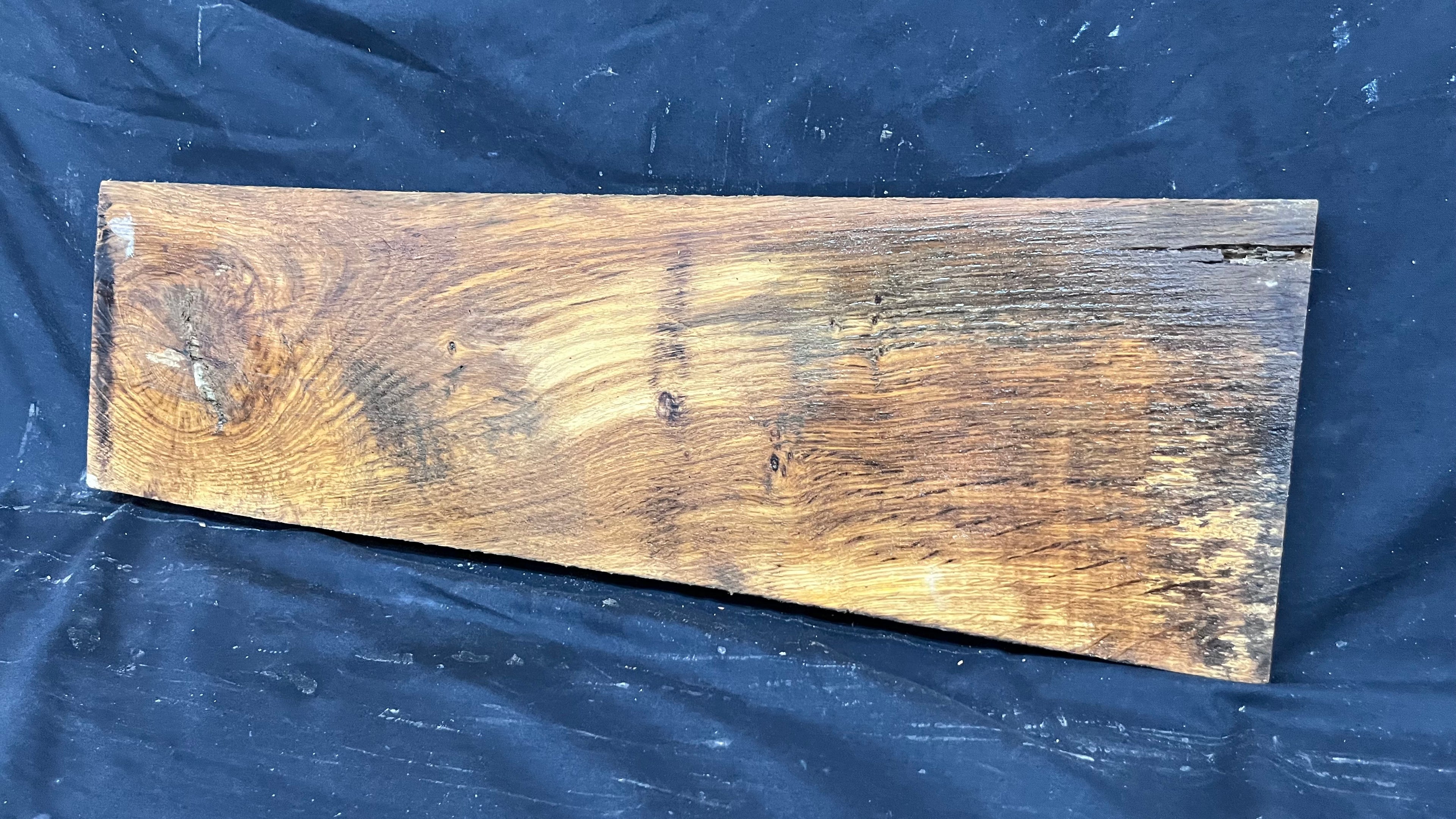Oak sill, floating shelf, board, slab, 634 L x 185 W x 24 D mm    (389)