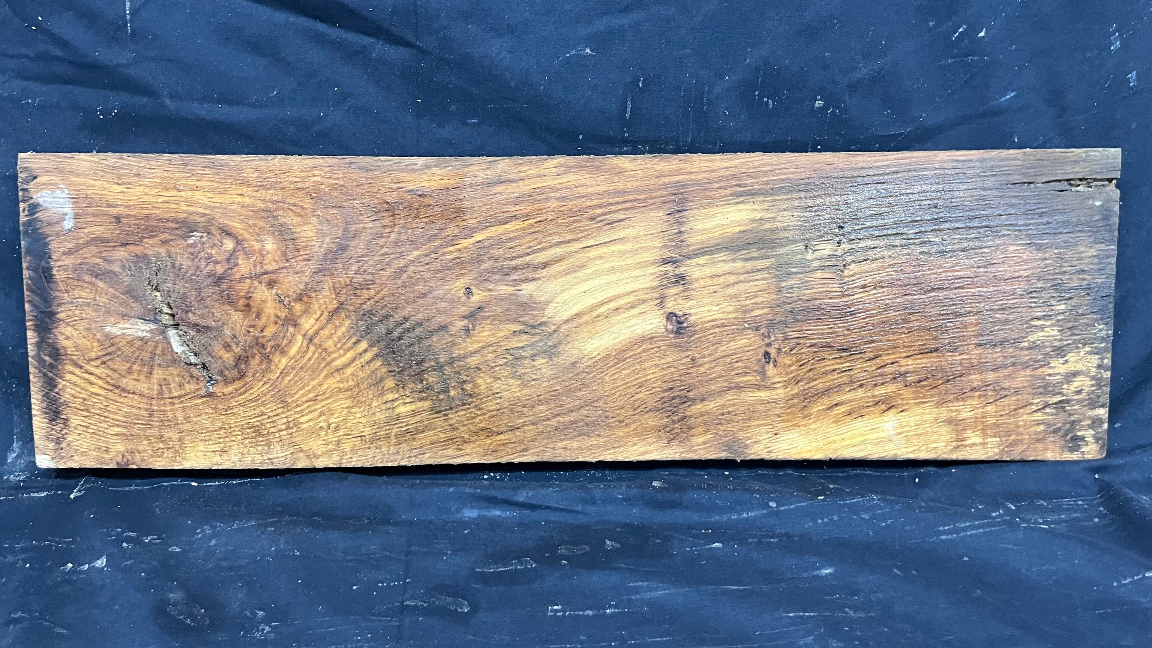 Oak sill, floating shelf, board, slab, 634 L x 185 W x 24 D mm    (389)