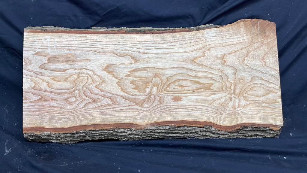 Ash hardwood, coffee table, platter, timber, plank 844 L x 403 W x 40 D mm     (391)