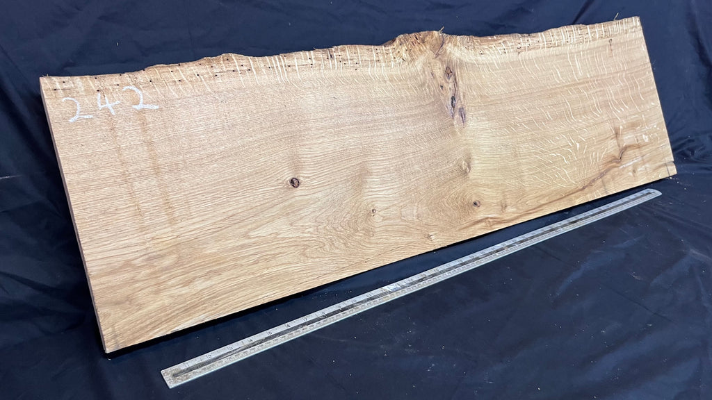 OAK HARDWOOD SHELVING, MANTLE, SHELF 1178 L x 359 W x 41 D mm (242)
