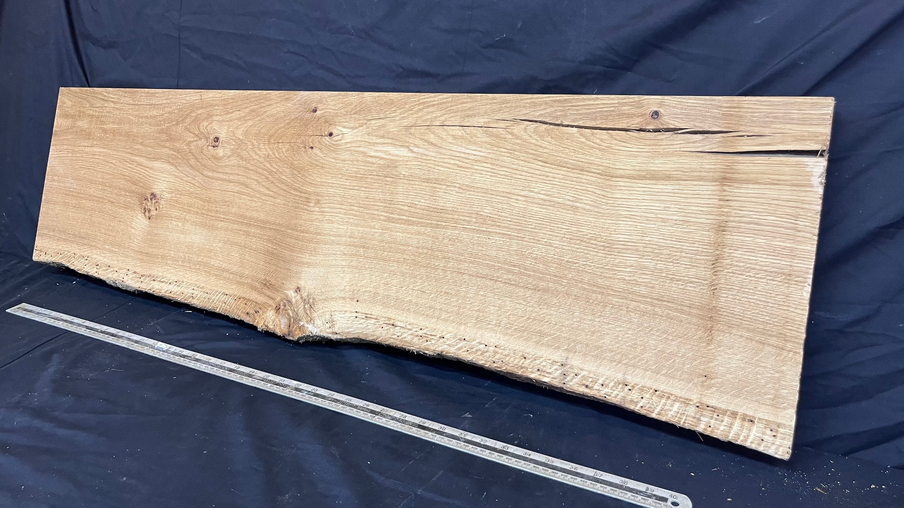 OAK HARDWOOD SHELVING, MANTLE, SHELF 1178 L x 359 W x 41 D mm (242)