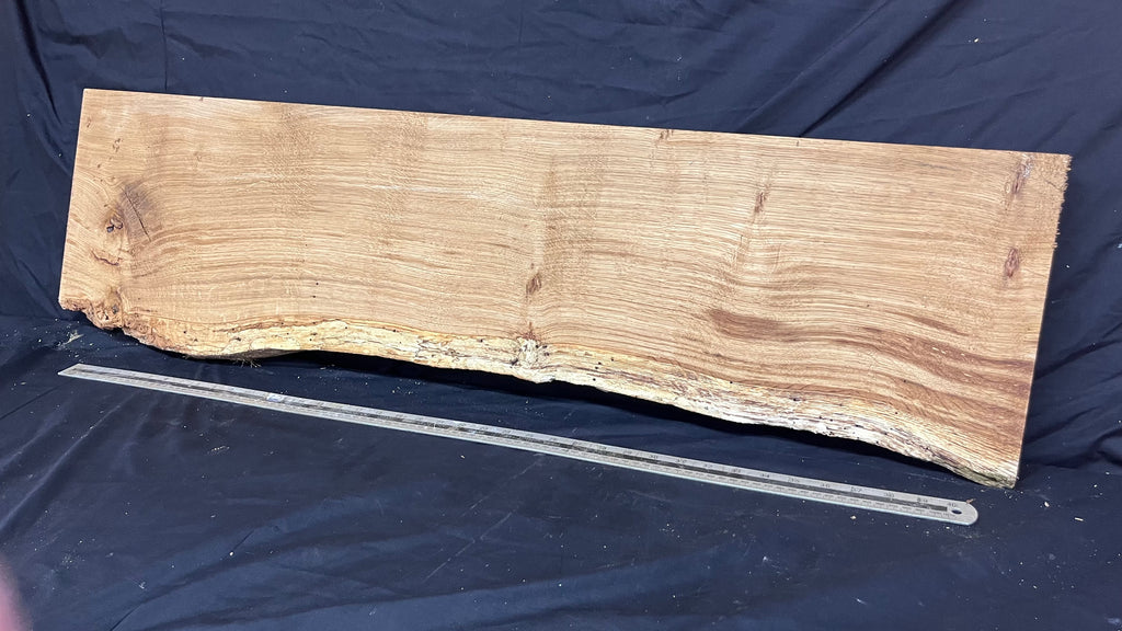 OAK HARDWOOD SHELVING, MANTLE, SHELF 1135 L x 317 W x 41 D mm (248)