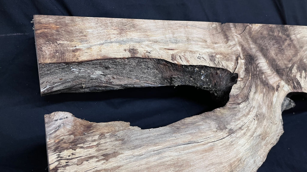 Hornbeam mantle, chunky Plank 1258 L x 237 W x 52 D mm   (263)