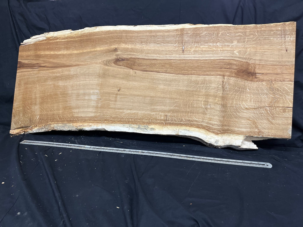 Oak coffee table top 1221 L x 459 W x 36 D mm (268)