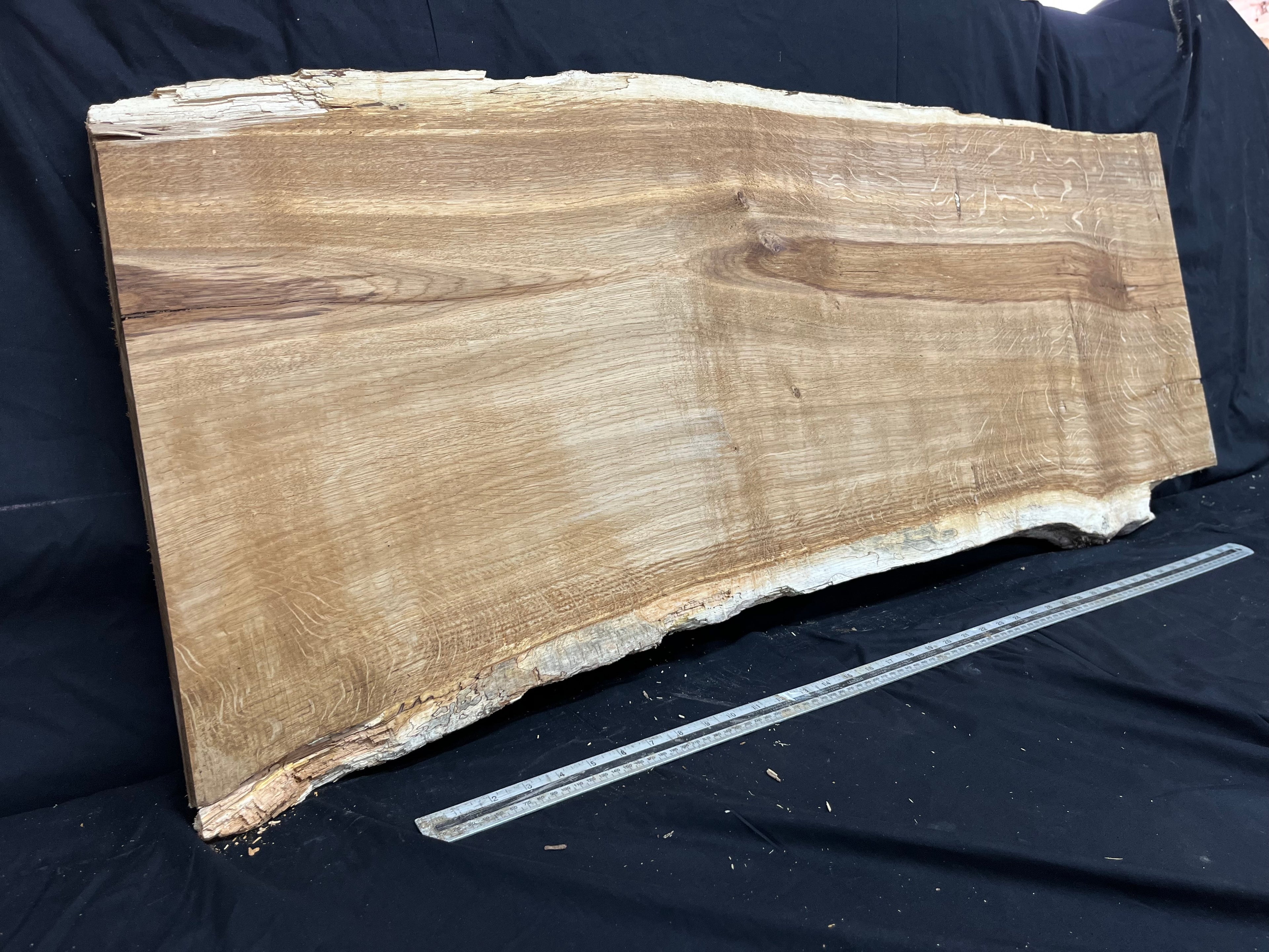 Oak coffee table top 1221 L x 459 W x 36 D mm (268)