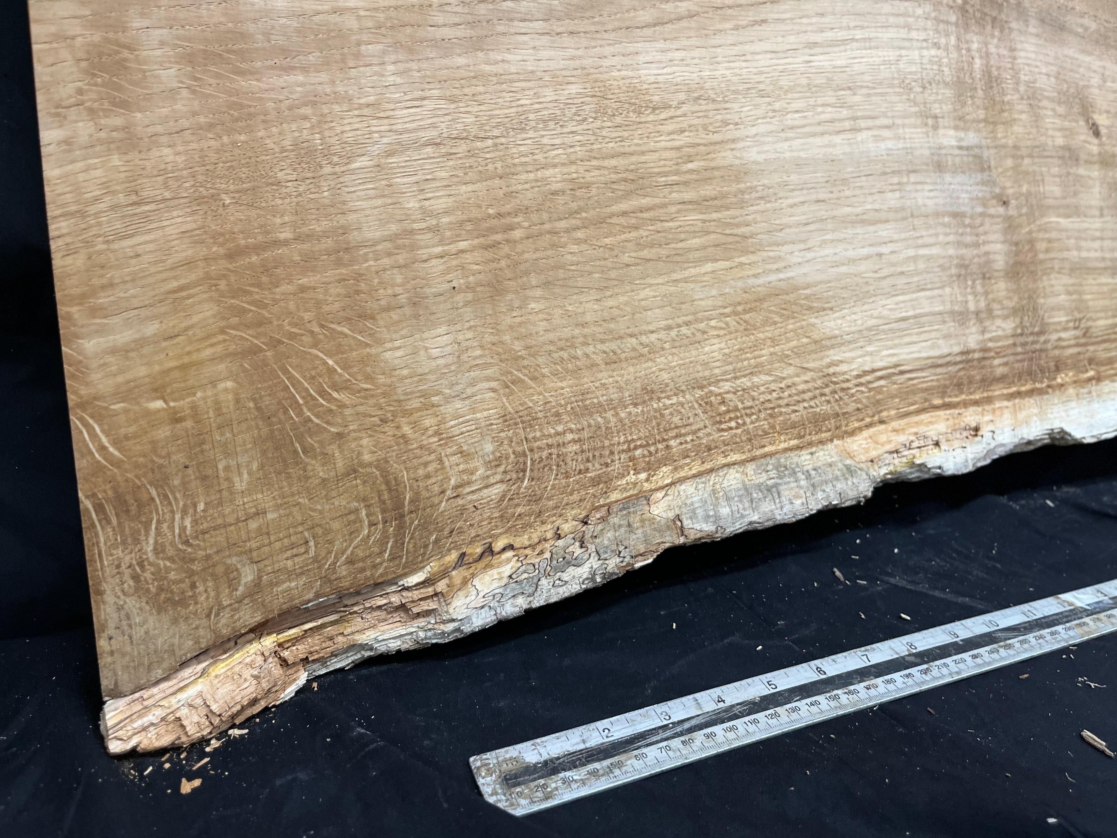 Oak coffee table top 1221 L x 459 W x 36 D mm (268)