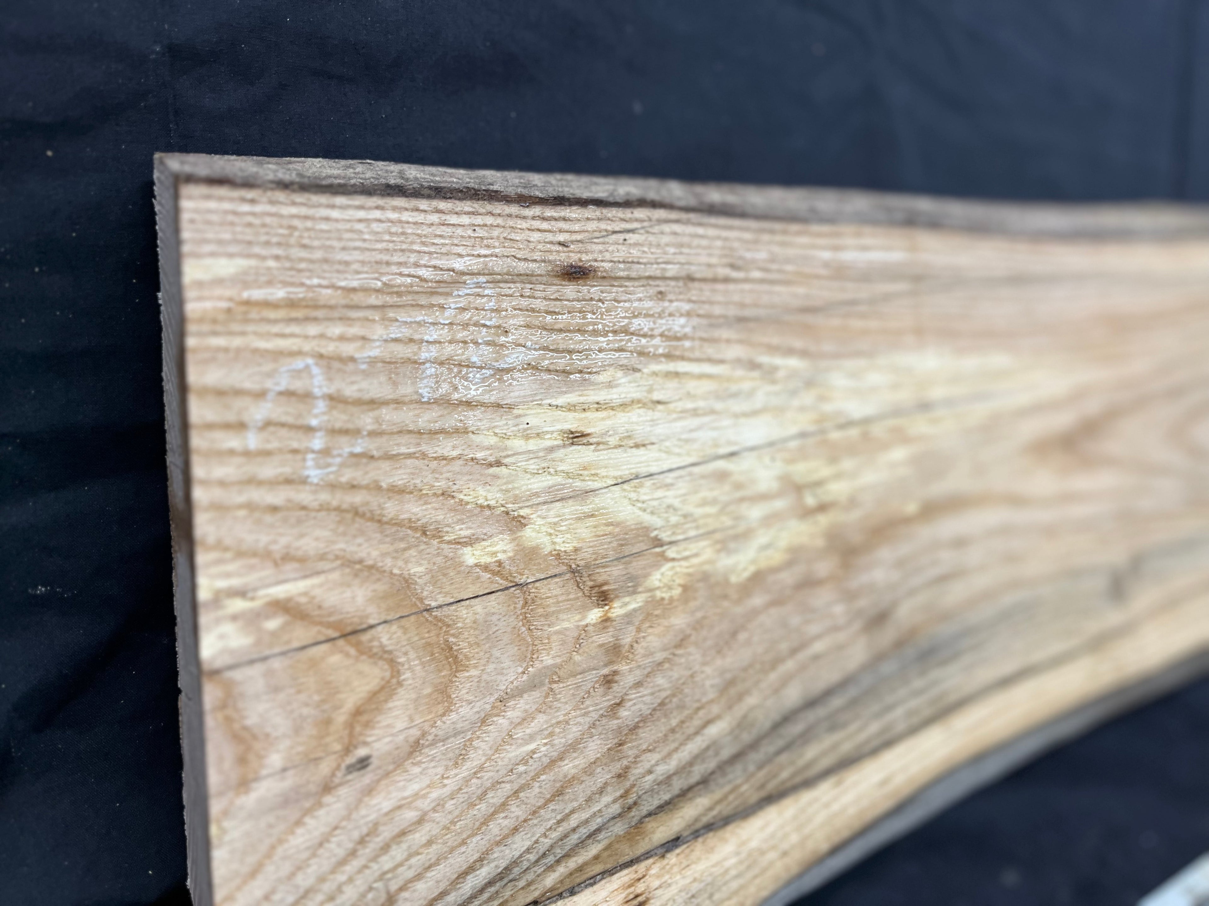 Ash hardwood window sill, plank 1032 L x 290 W x 33 D mm     (272)