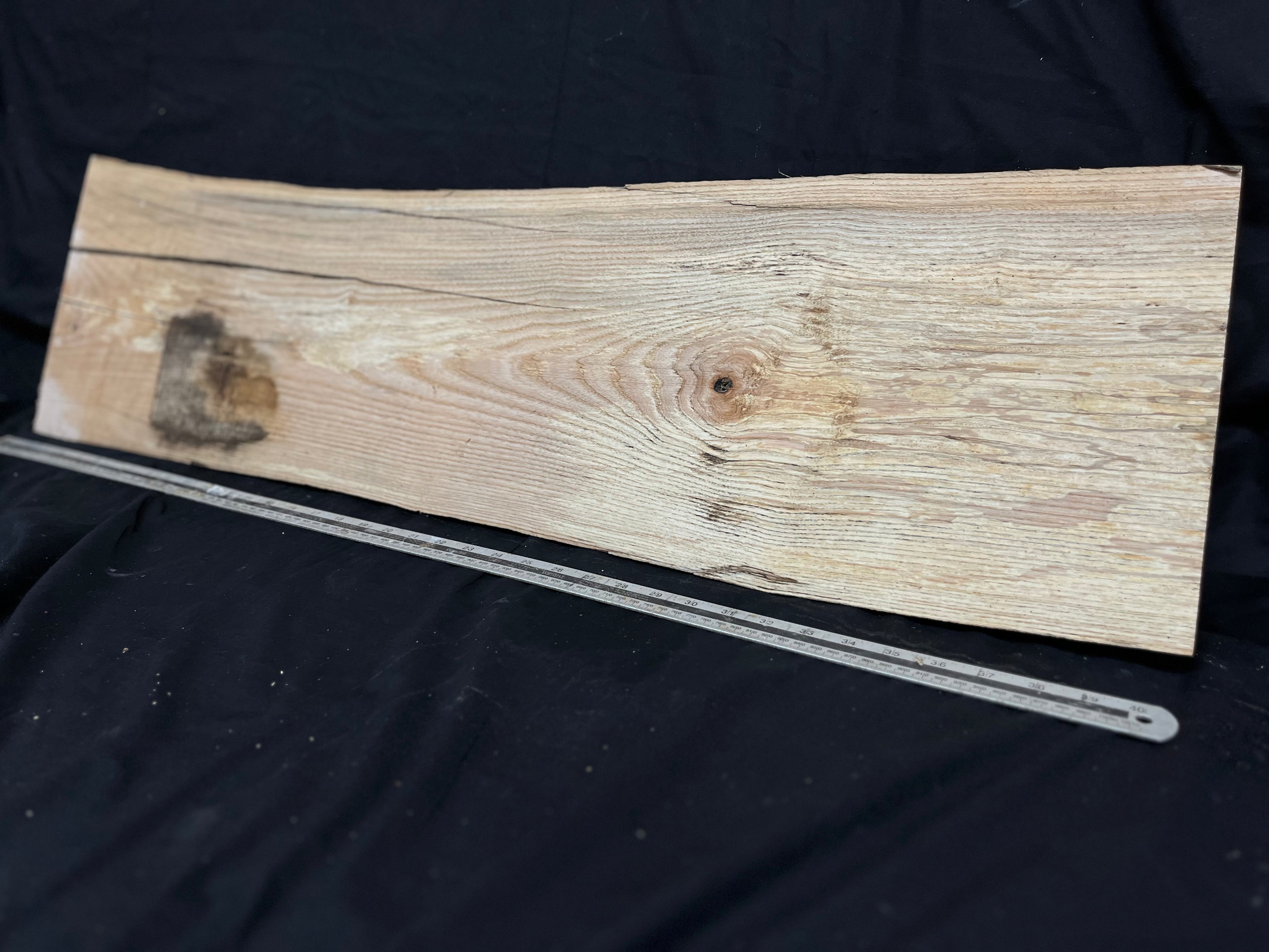Ash hardwood window sill, plank 1032 L x 290 W x 33 D mm     (272)
