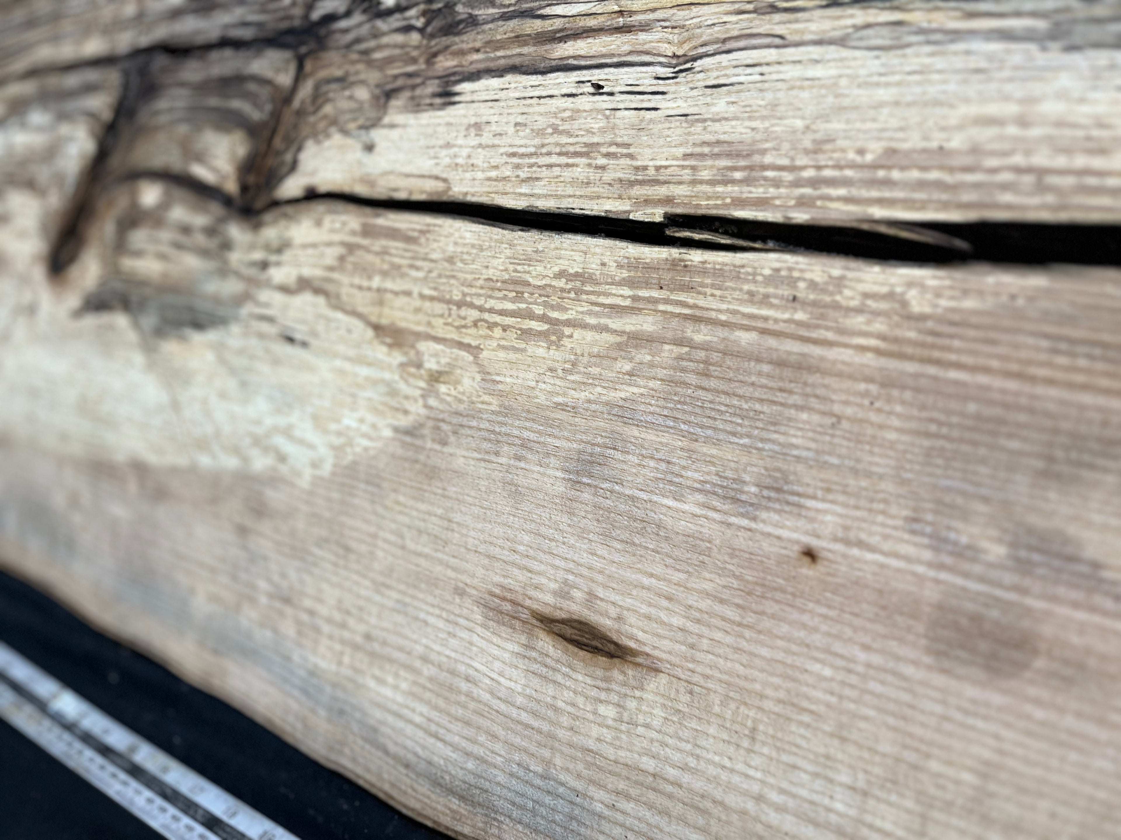 Coffee table top, ash hardwood 1410 L x 528 W x 31 D mm     (278)