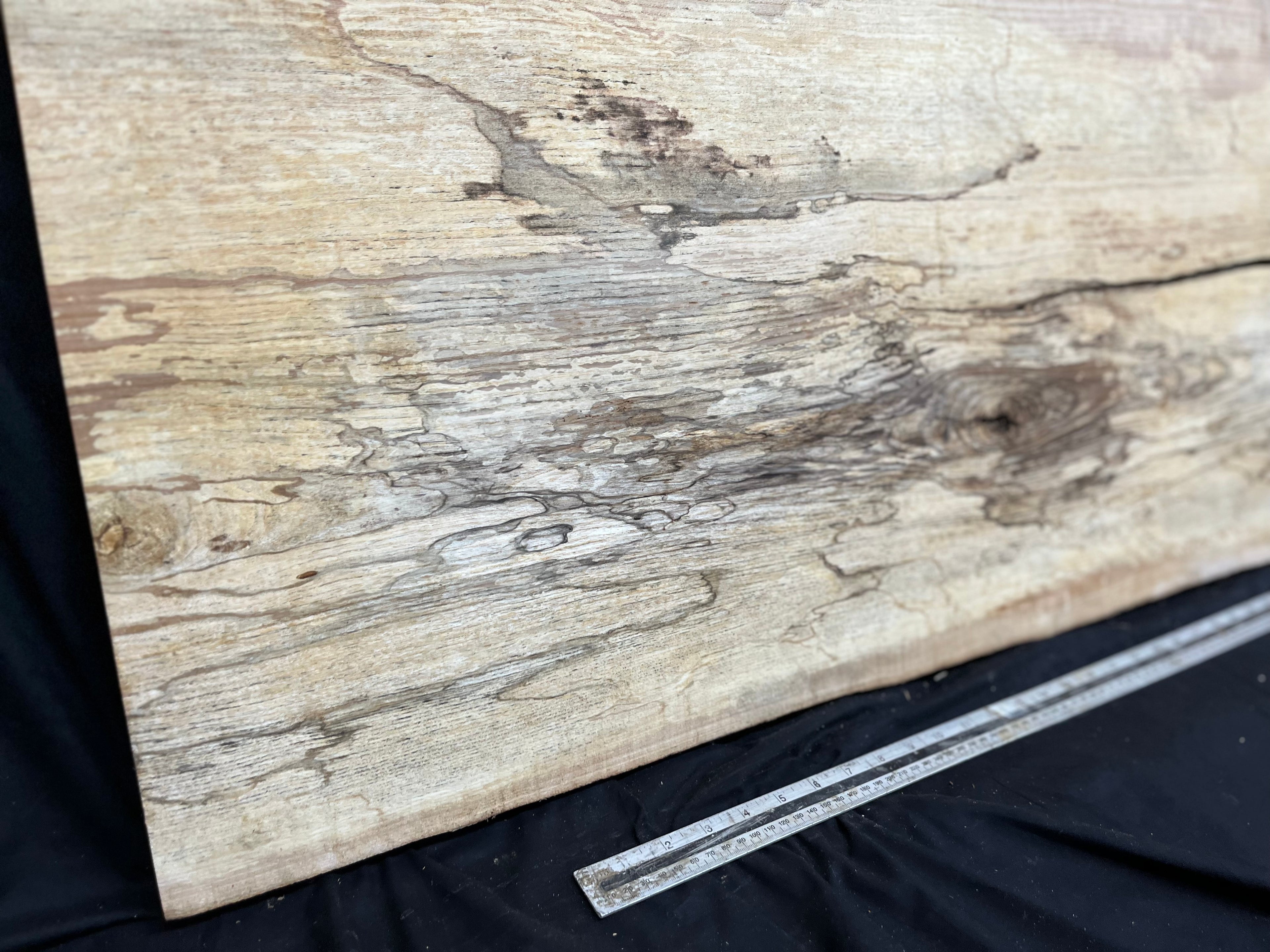 Coffee table top, ash hardwood 1410 L x 528 W x 31 D mm     (278)
