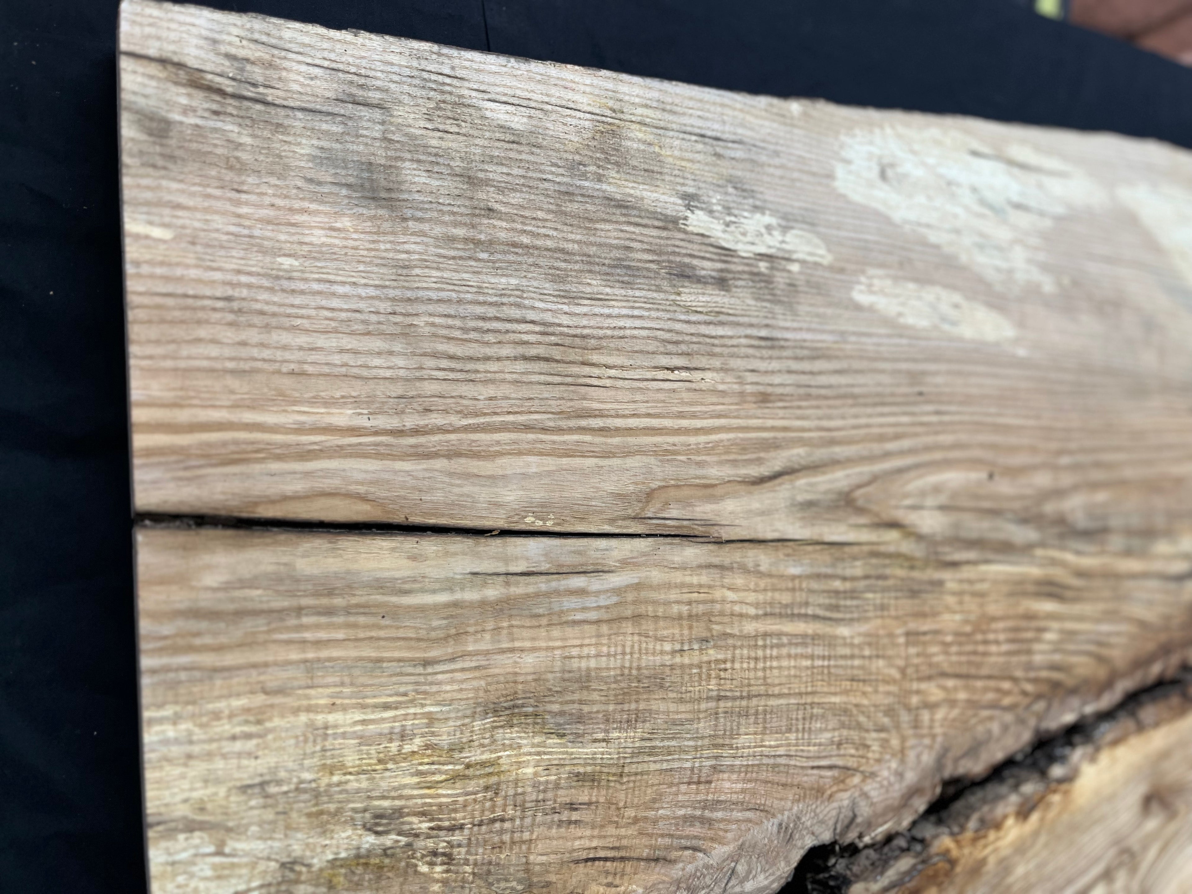 Coffee table top, ash hardwood 1201 L x 555 W x 31 D mm     (279)
