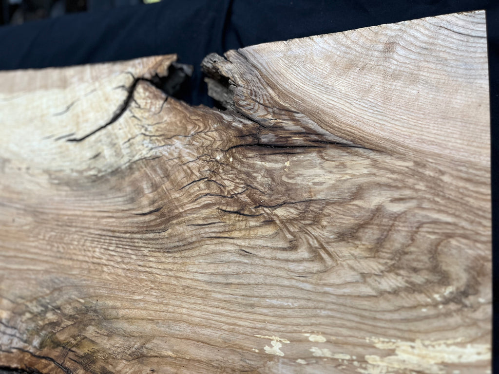 Coffee table top, ash hardwood 1201 L x 555 W x 31 D mm     (279)