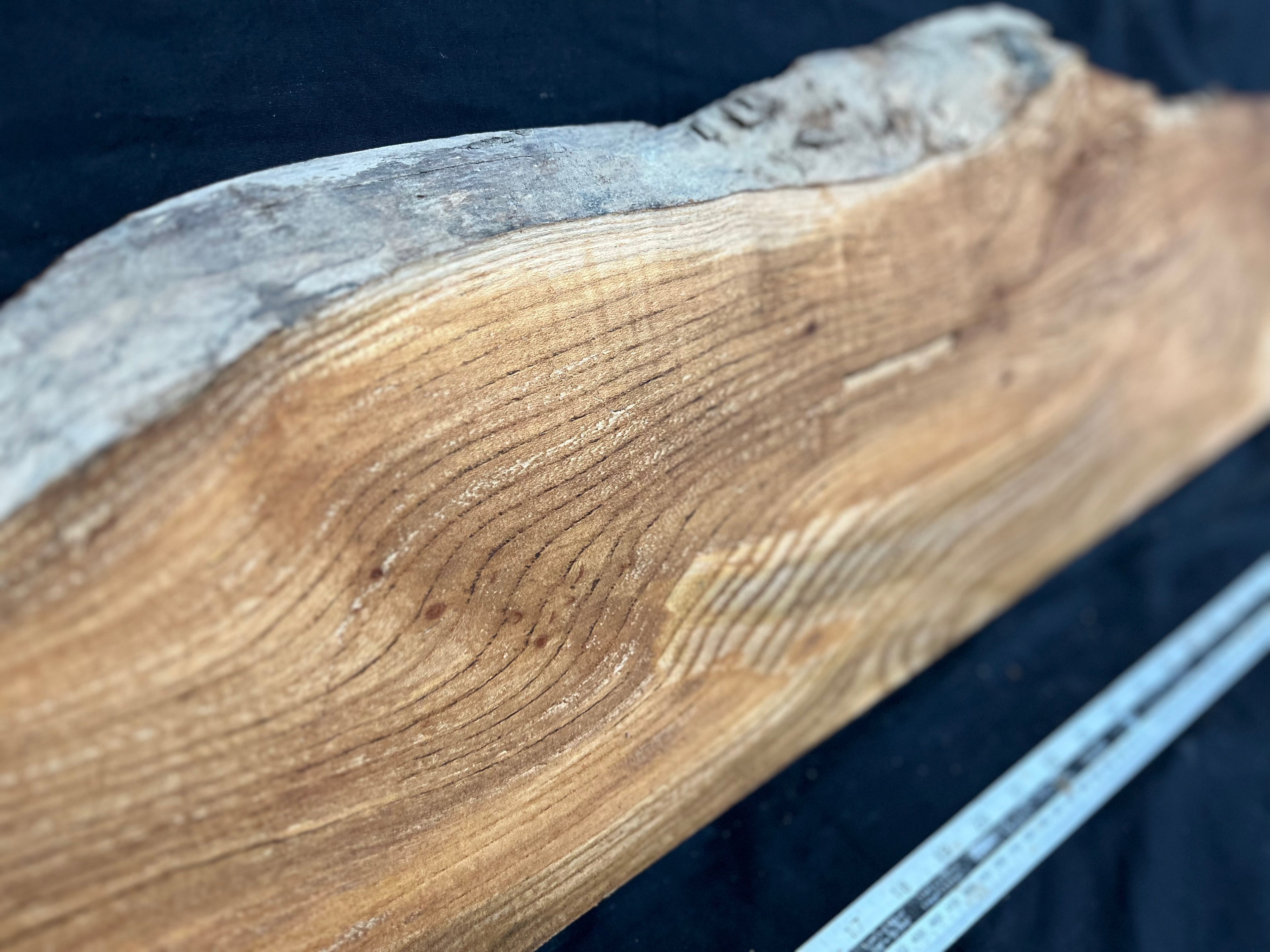 Elm sill, shelf,board, plank, 1097 L x 272 W x 40 D mm    (284)