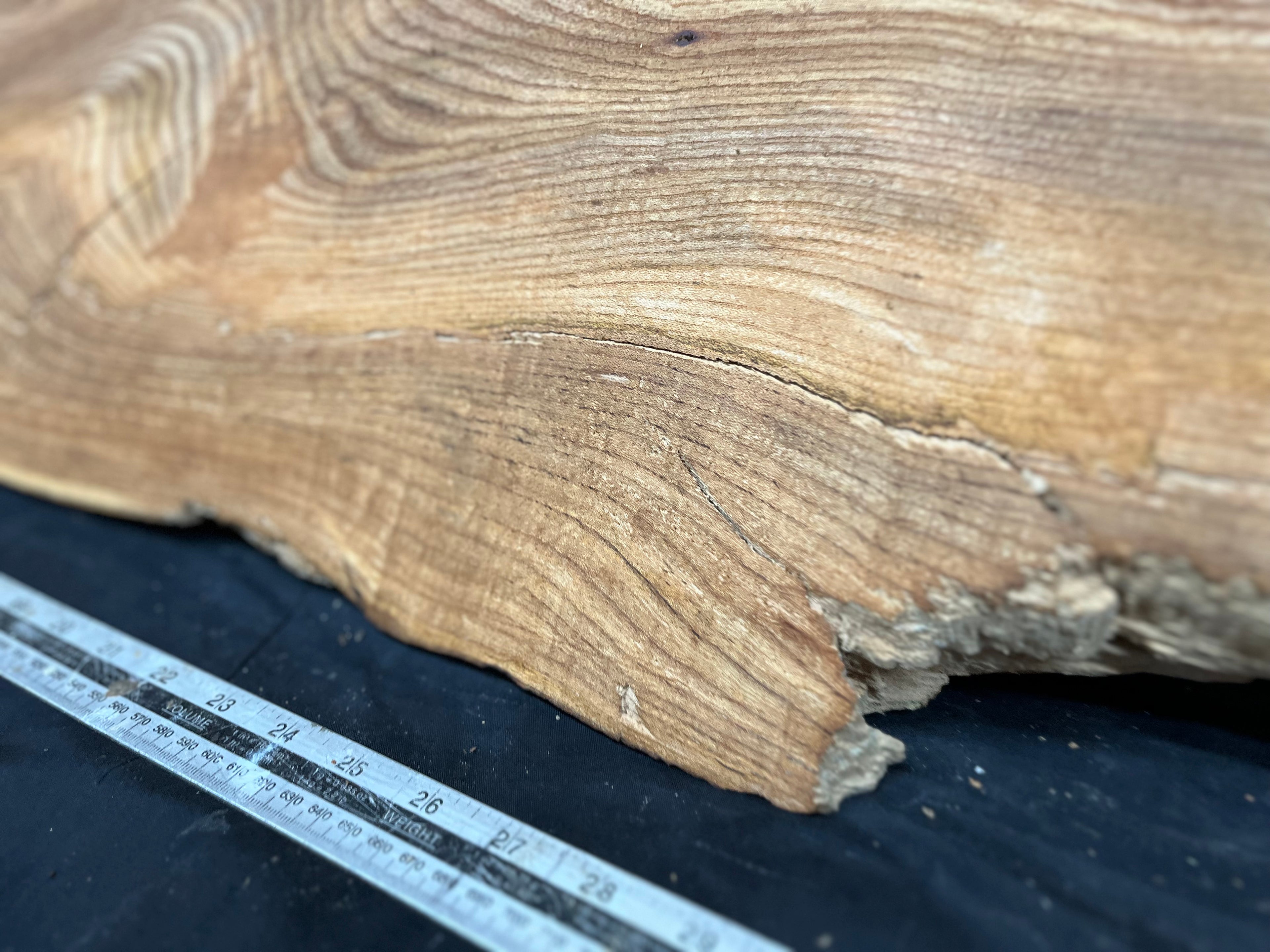Elm sill, shelf,board, plank, 1097 L x 272 W x 40 D mm    (284)