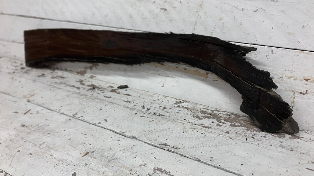 BOG OAK DRY RUSTIC HARDWOOD 735 L x 290 W x 50 D mm (206)