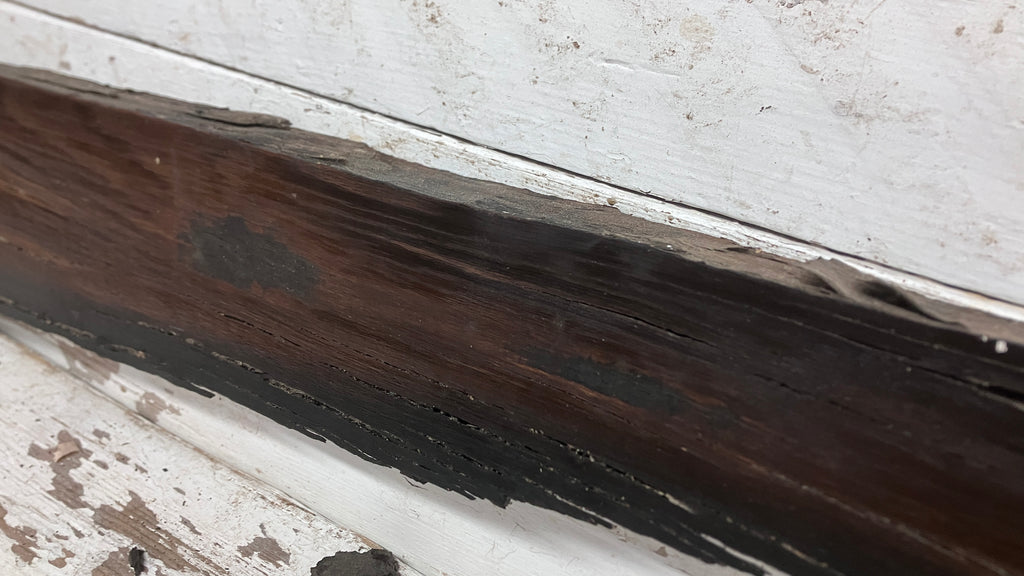 BOG OAK DRY RUSTIC HARDWOOD 735 L x 290 W x 50 D mm (206)