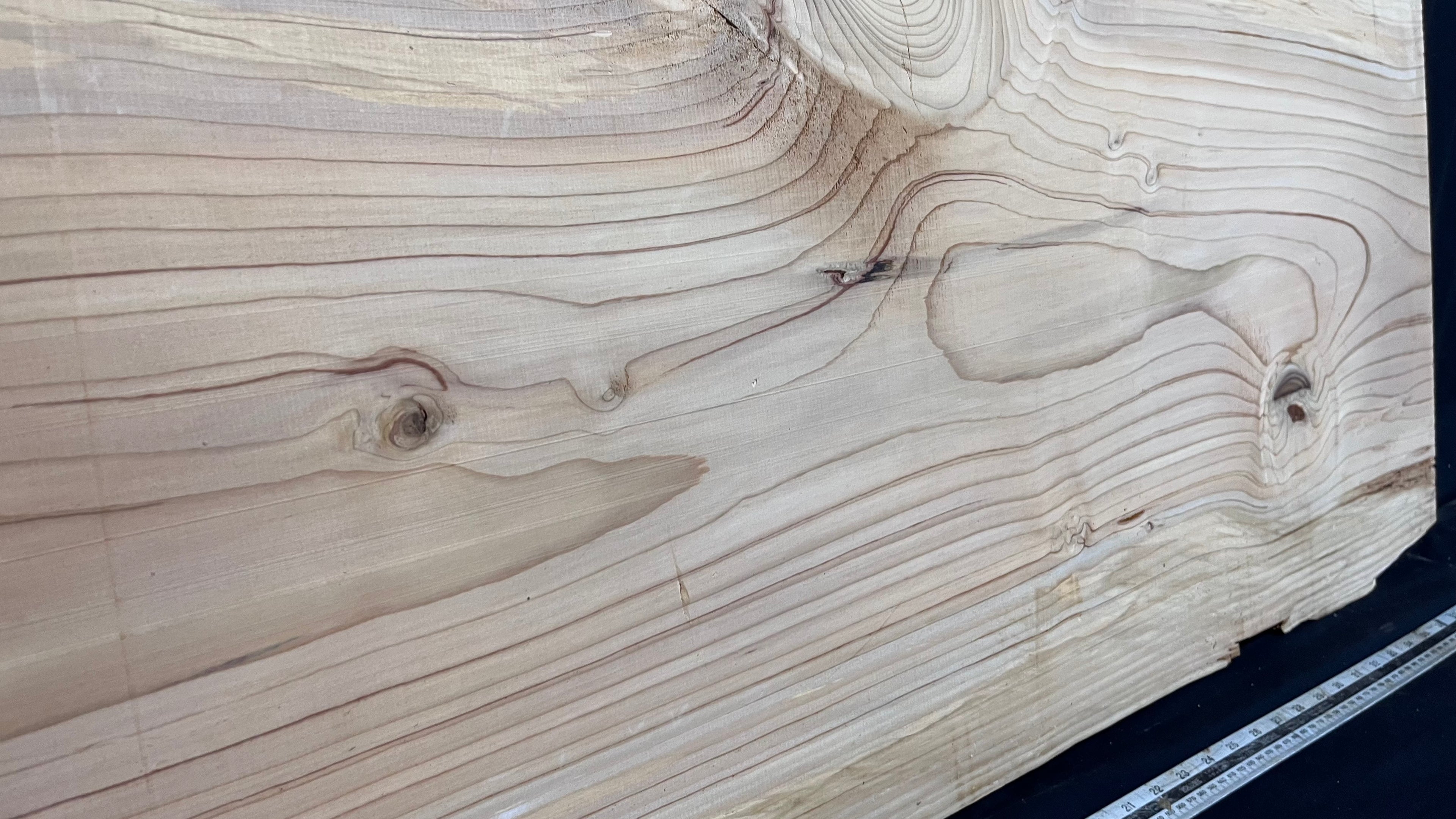 Cedar plank, timber, board. 1134 L x 489 W x 29 D mm  (430mf)