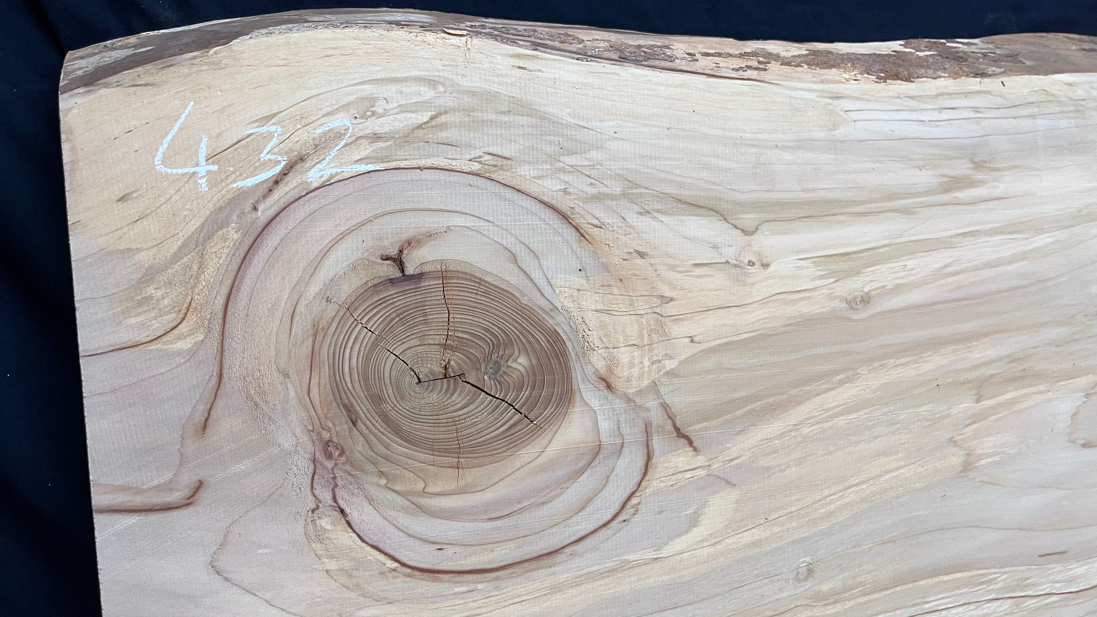 Cedar plank, timber, board. 1165 L x 404 W x 27 D mm  (431mf)