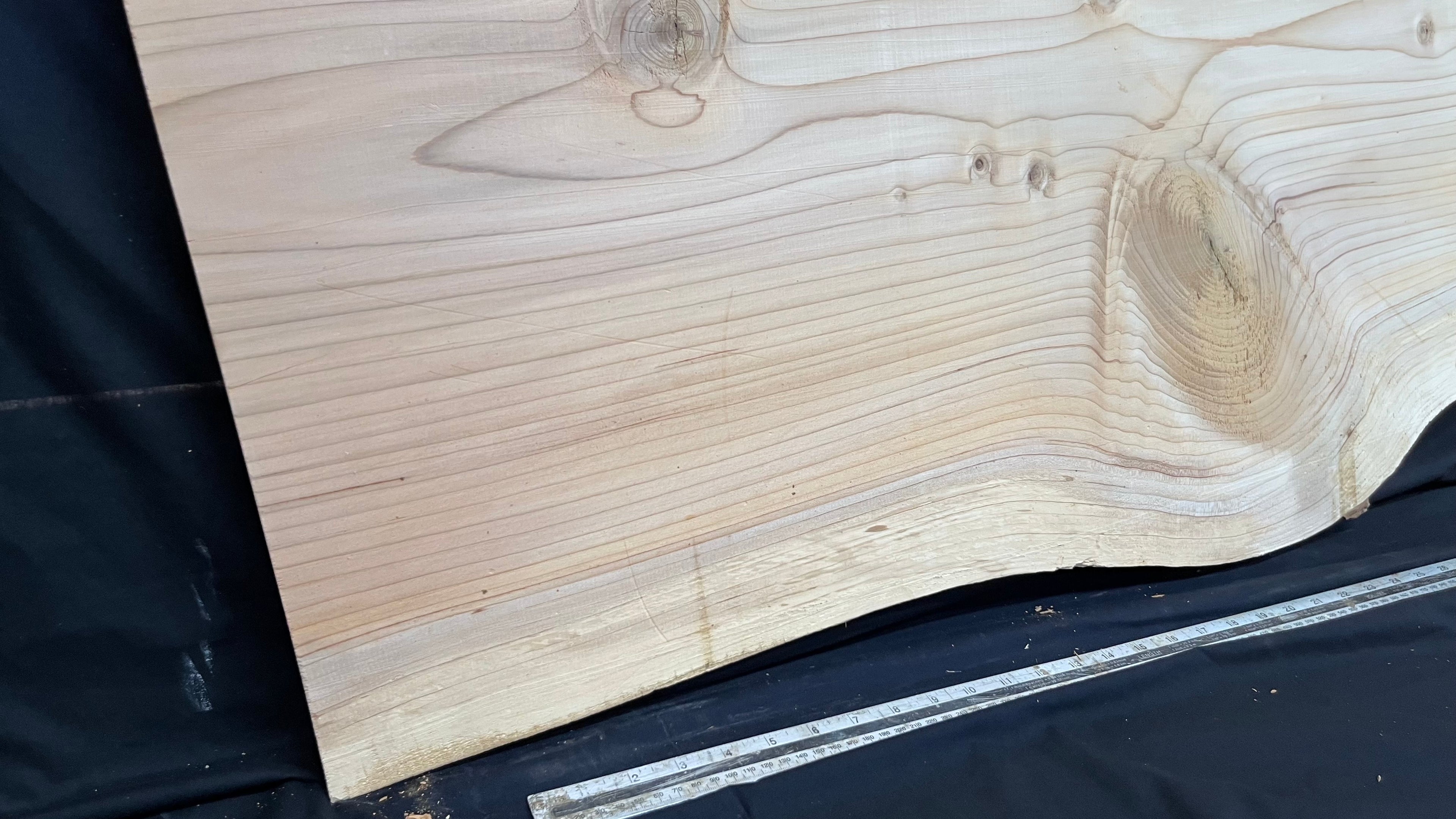 Cedar plank, timber, board. 1160 L x 600 W x 29 D mm  (433mf)