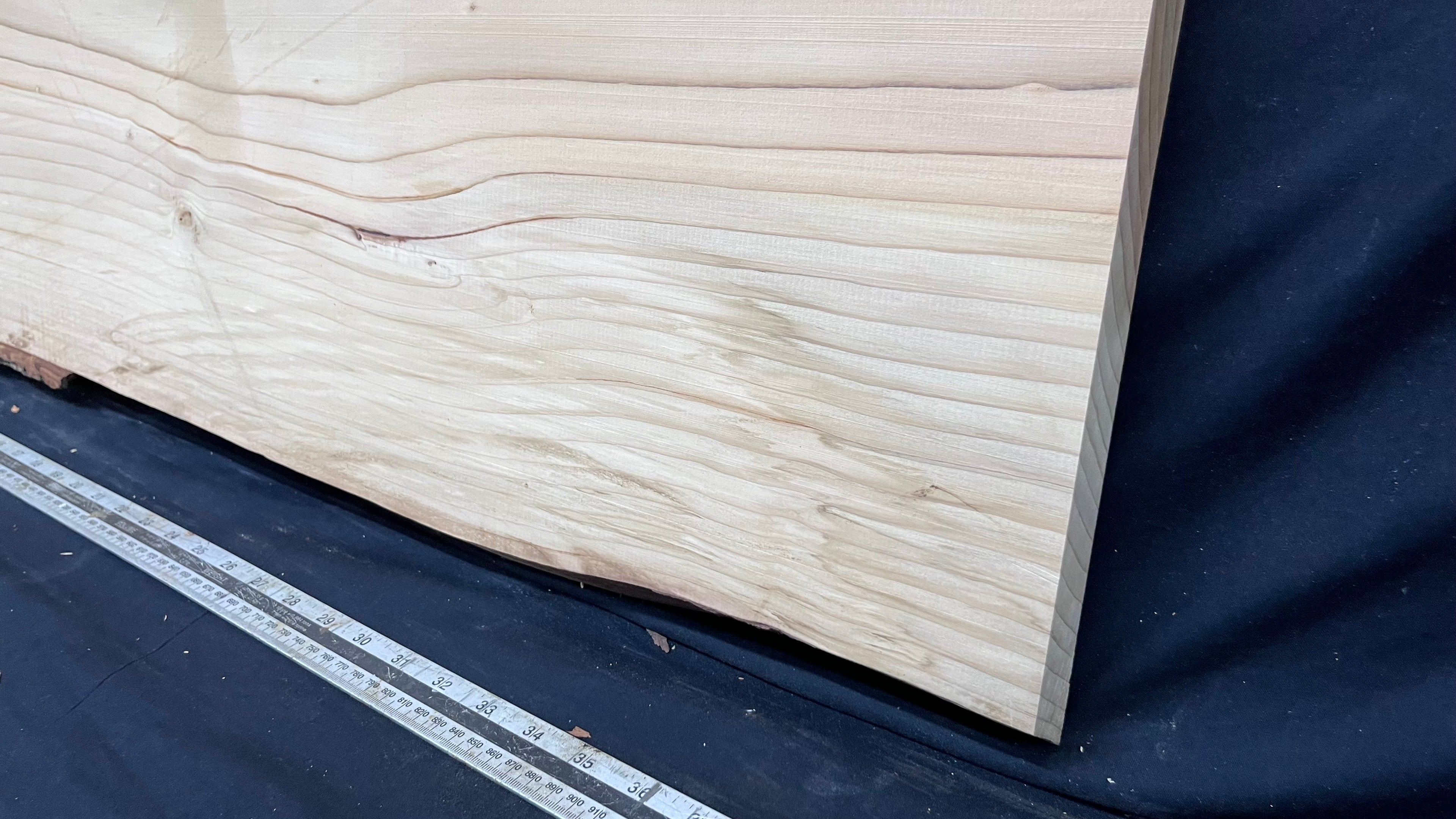 Cedar plank, timber, board, coffee table top. 1021 L x 505 W x 28 D mm  (439mf)