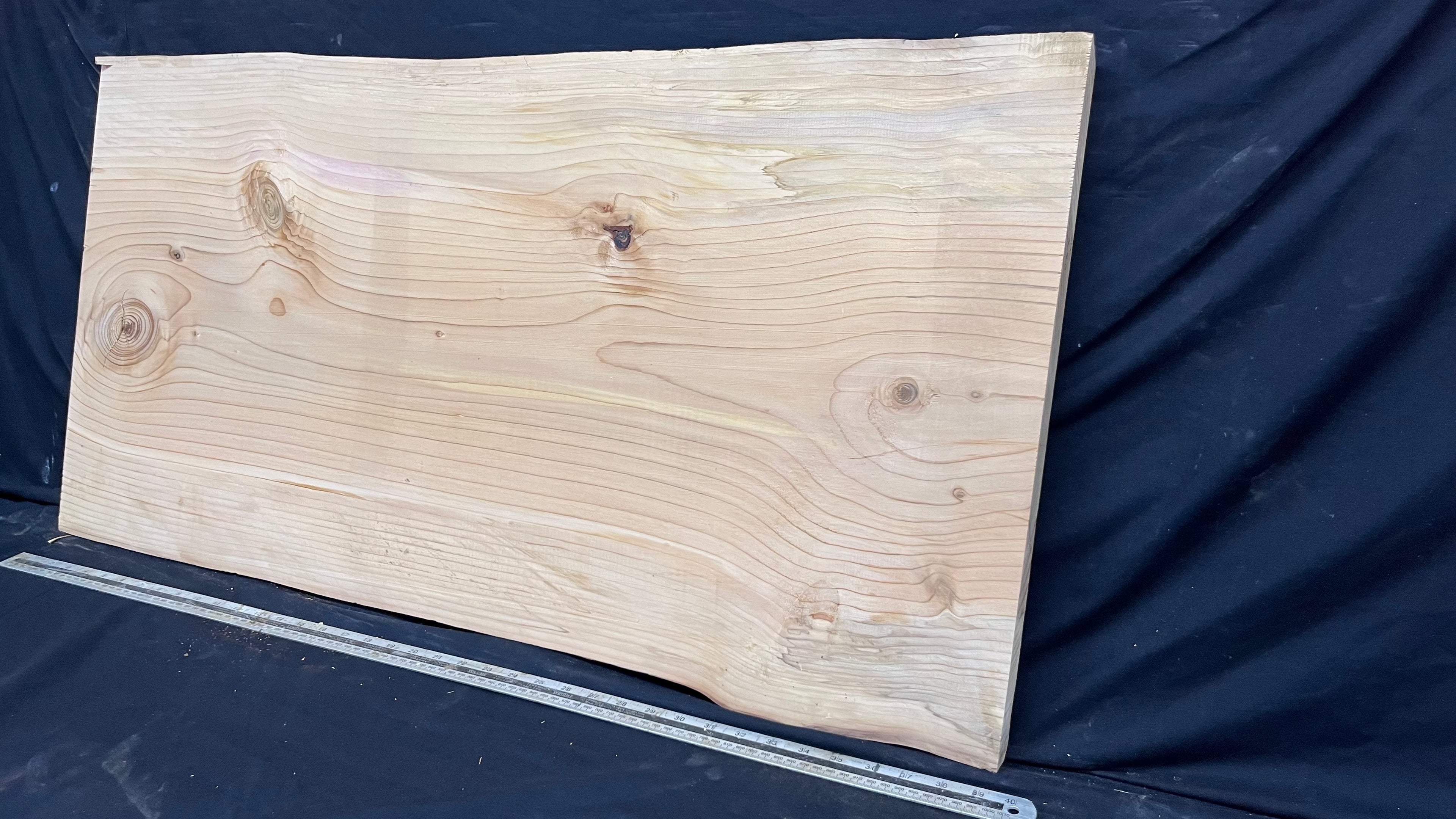 Cedar plank, timber, board, coffee table top. 1006 L x 515 W x 30 D mm  (440mf)