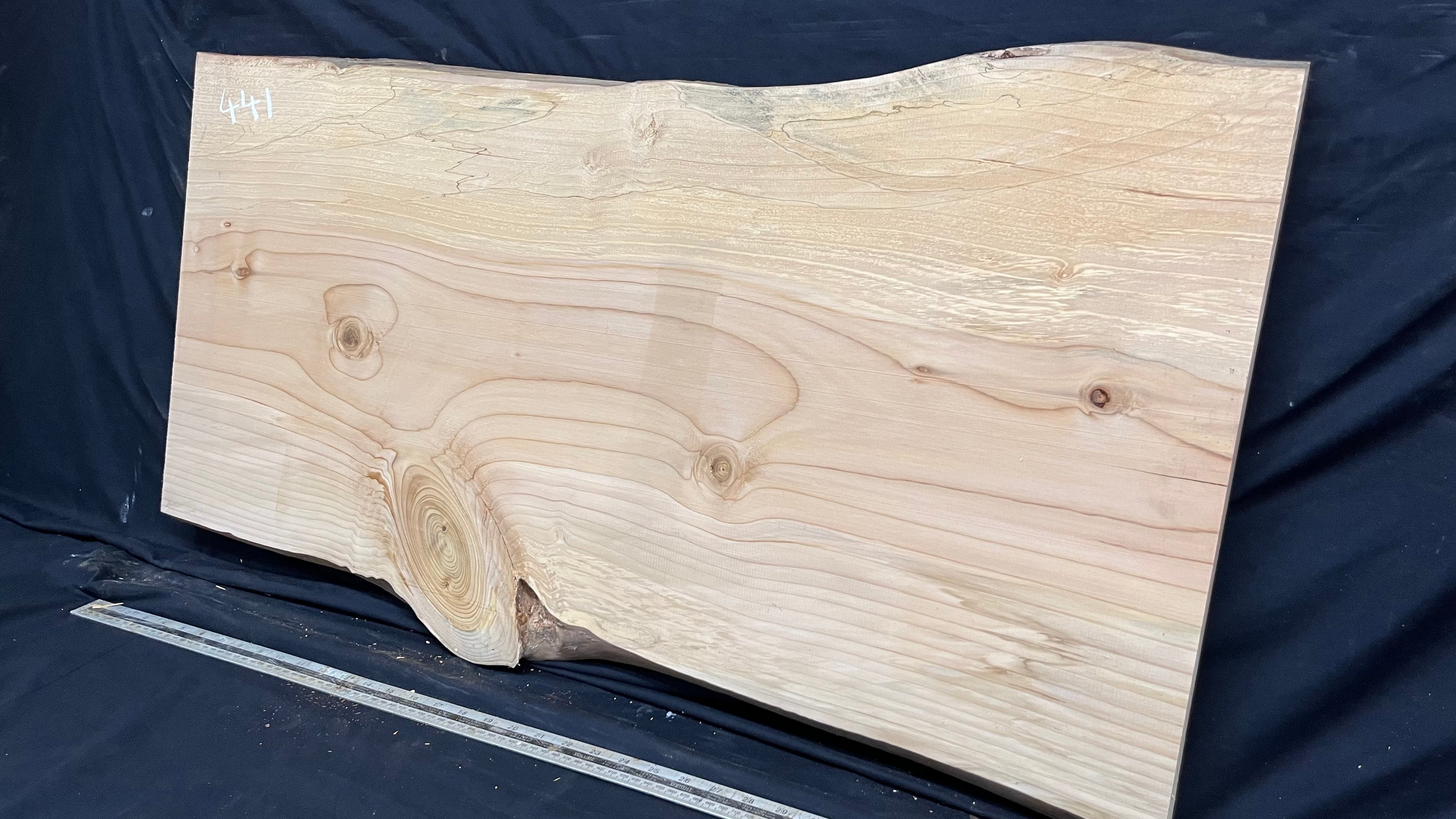 Cedar plank, timber, board, coffee table top. 993 L x 508 W x 29 D mm  (441mf)