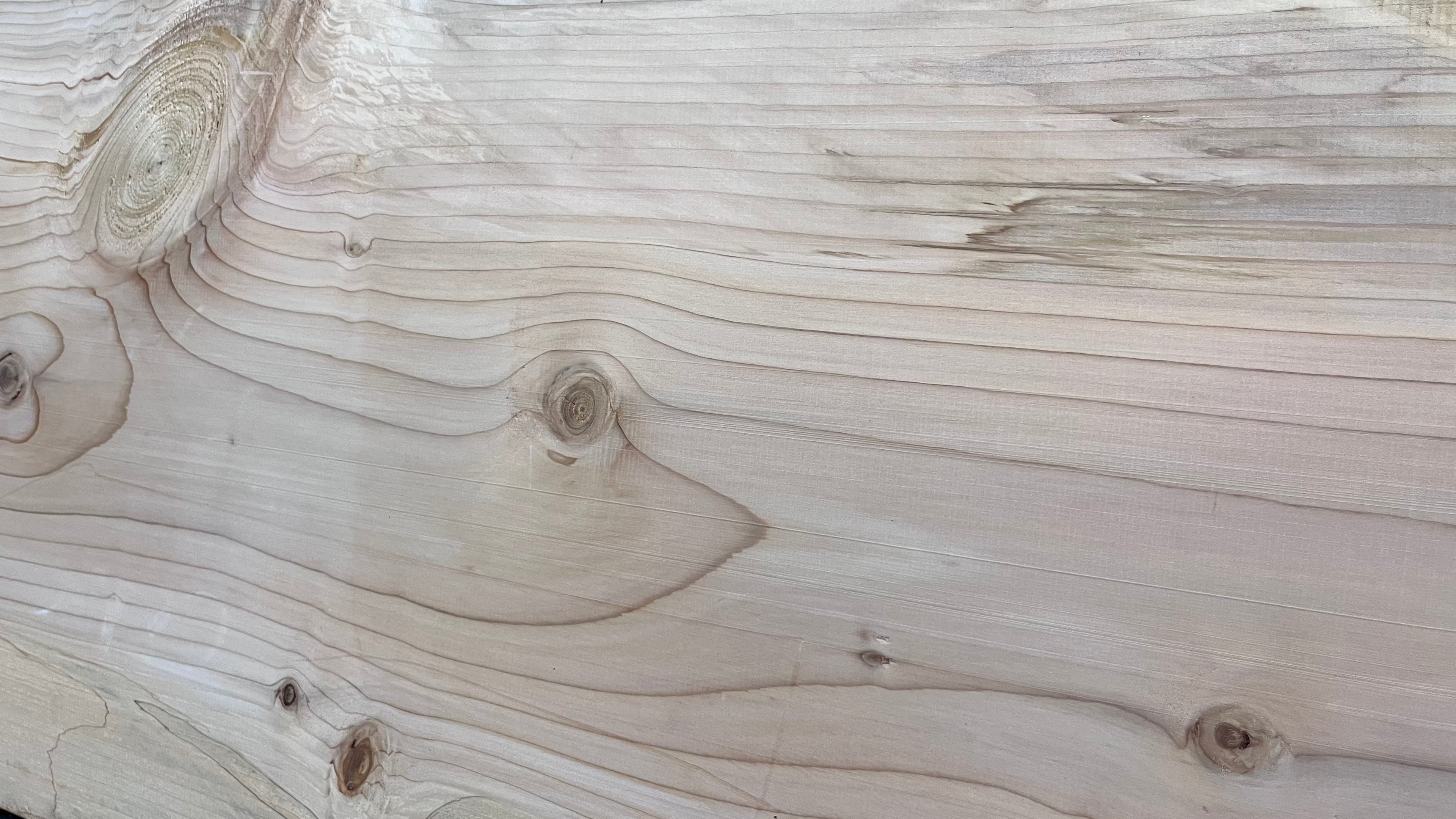Cedar plank, timber, board, coffee table top. 993 L x 508 W x 29 D mm  (441mf)