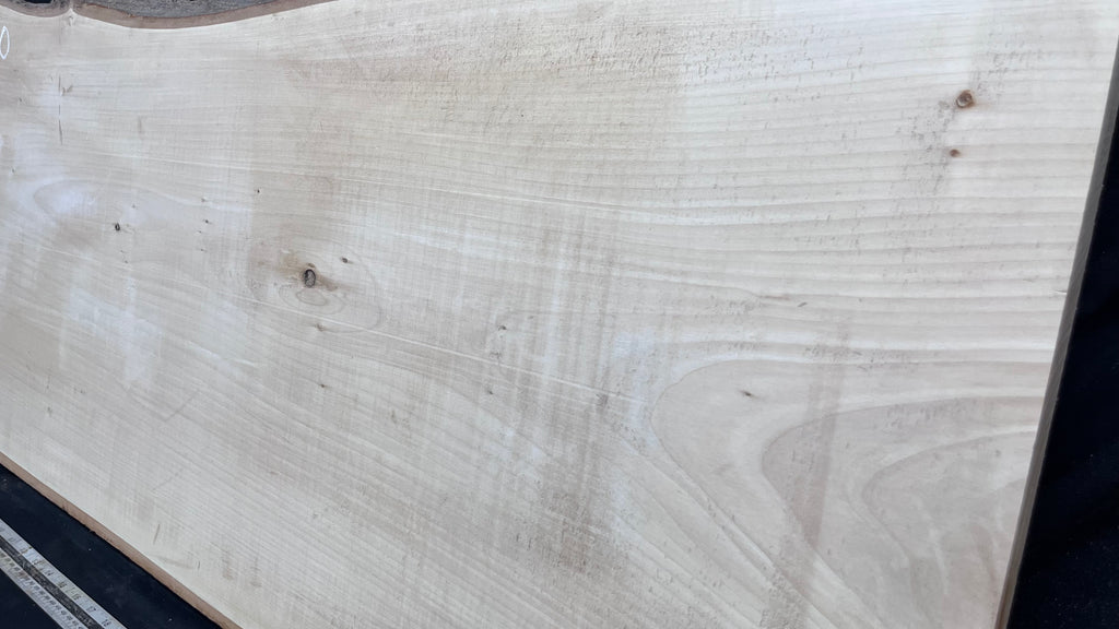 Lime wood carving block, 1048 L x 476 W x 38 D mm        (450)