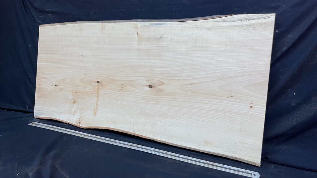 Lime wood carving block, 1048 L x 476 W x 38 D mm        (450)