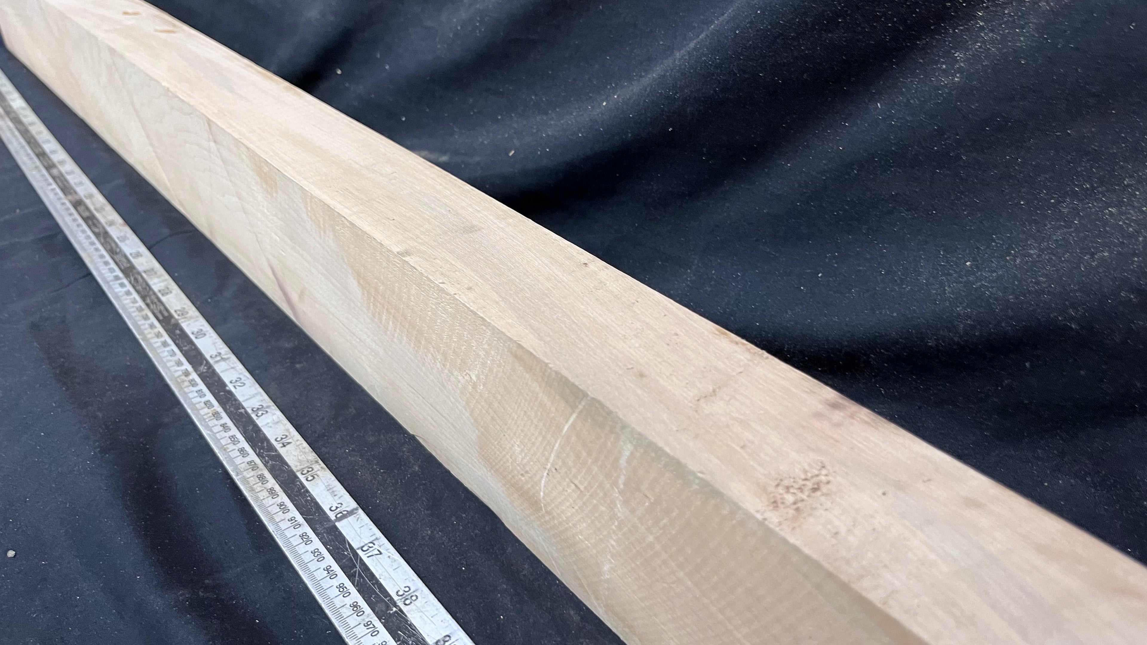 Lime wood carving block, 1130 L x 90 W x 48 D mm        (451)