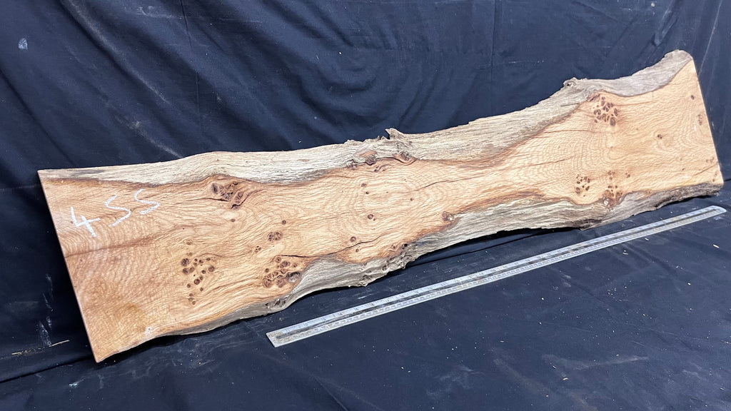Solid oak plank,floating shelf, board 1280 L x 325 W x 32 D mm      (455mt)