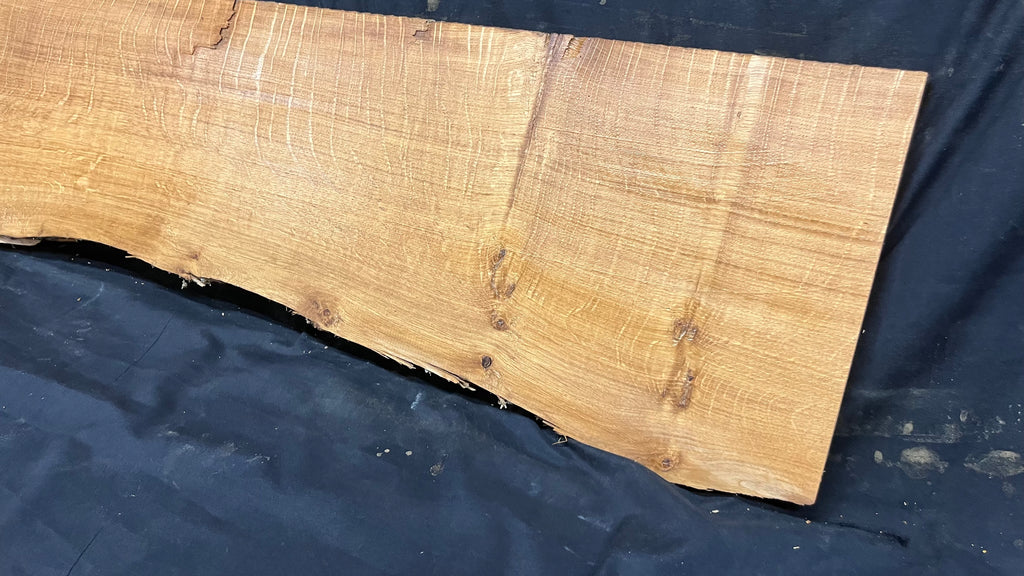 Oak slab, 1/4 sawn, shelving, coffee table, 1381 L x 275 W x 17 D mm      (472mt)