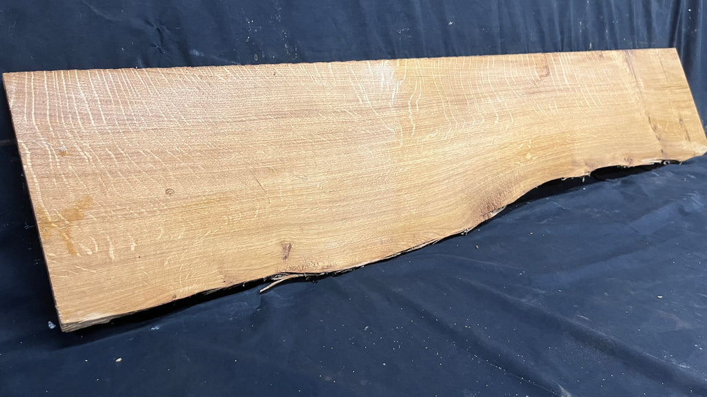 Oak slab, 1/4 sawn, shelving, coffee table, 1381 L x 275 W x 17 D mm      (472mt)