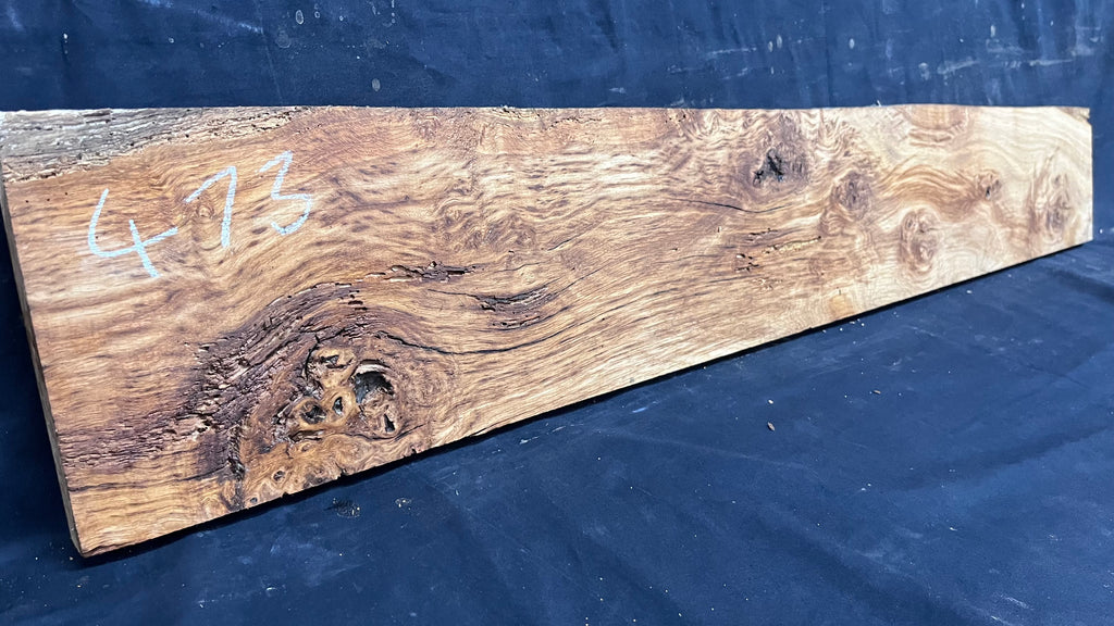 Pippy oak slab, shelving, mantel 1087 L x 206 W x 35 D mm      (473mt)
