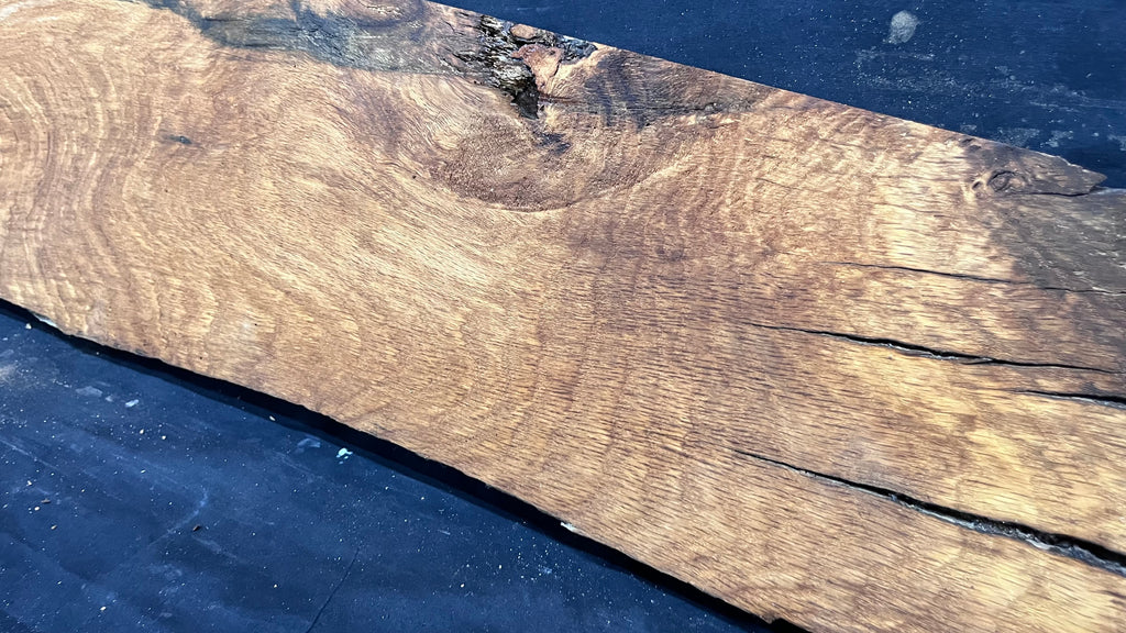 Oak slab, shelving, board, mantel 1074 L x 323 W x 33 D mm      (475mt)