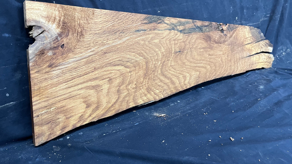 Oak slab, shelving, board, mantel 1074 L x 323 W x 33 D mm      (475mt)