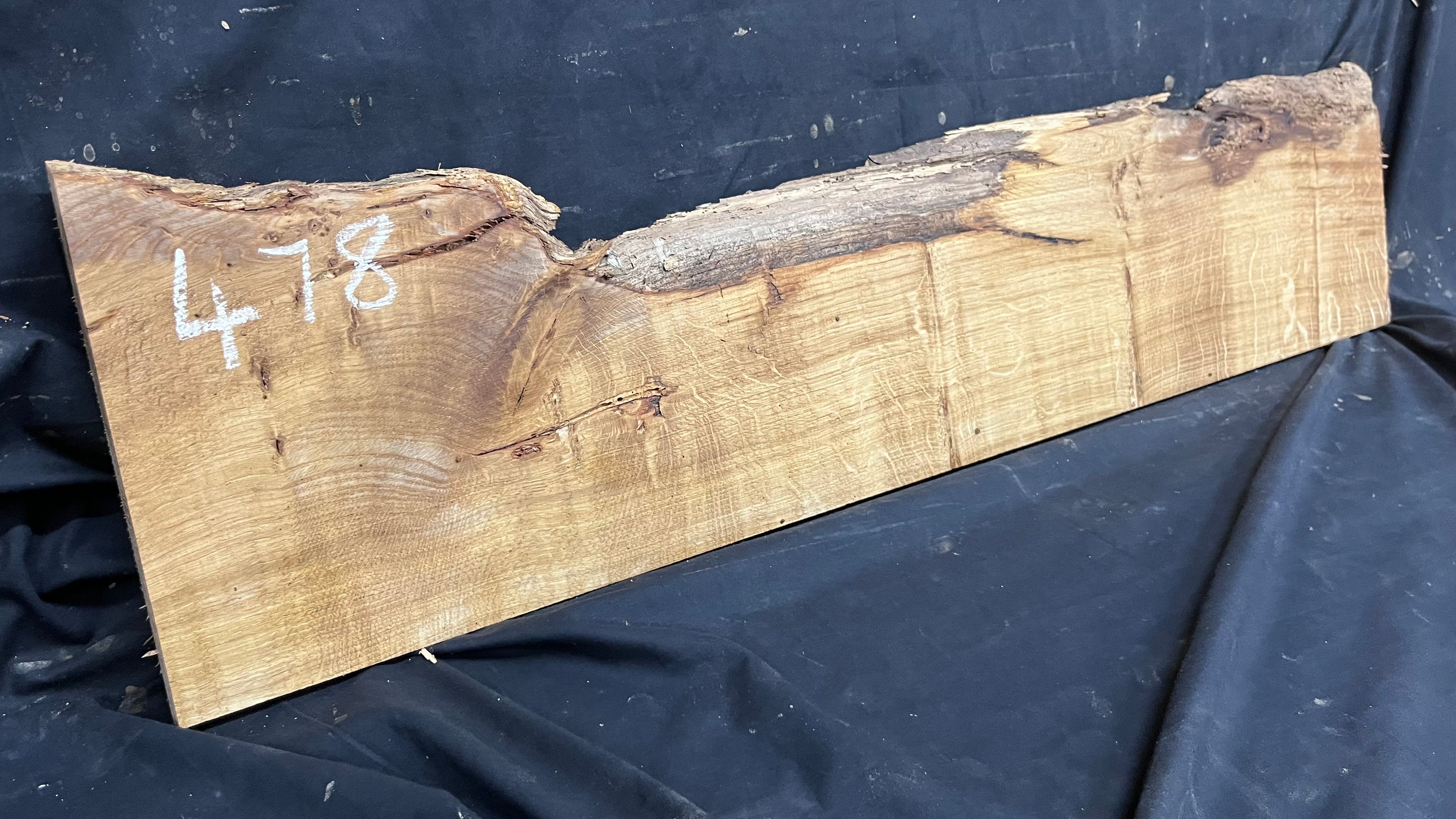 Oak slab, 1/4 sawn, shelving, board, mantel 1078 L x 250 W x 18 D mm      (478mt)