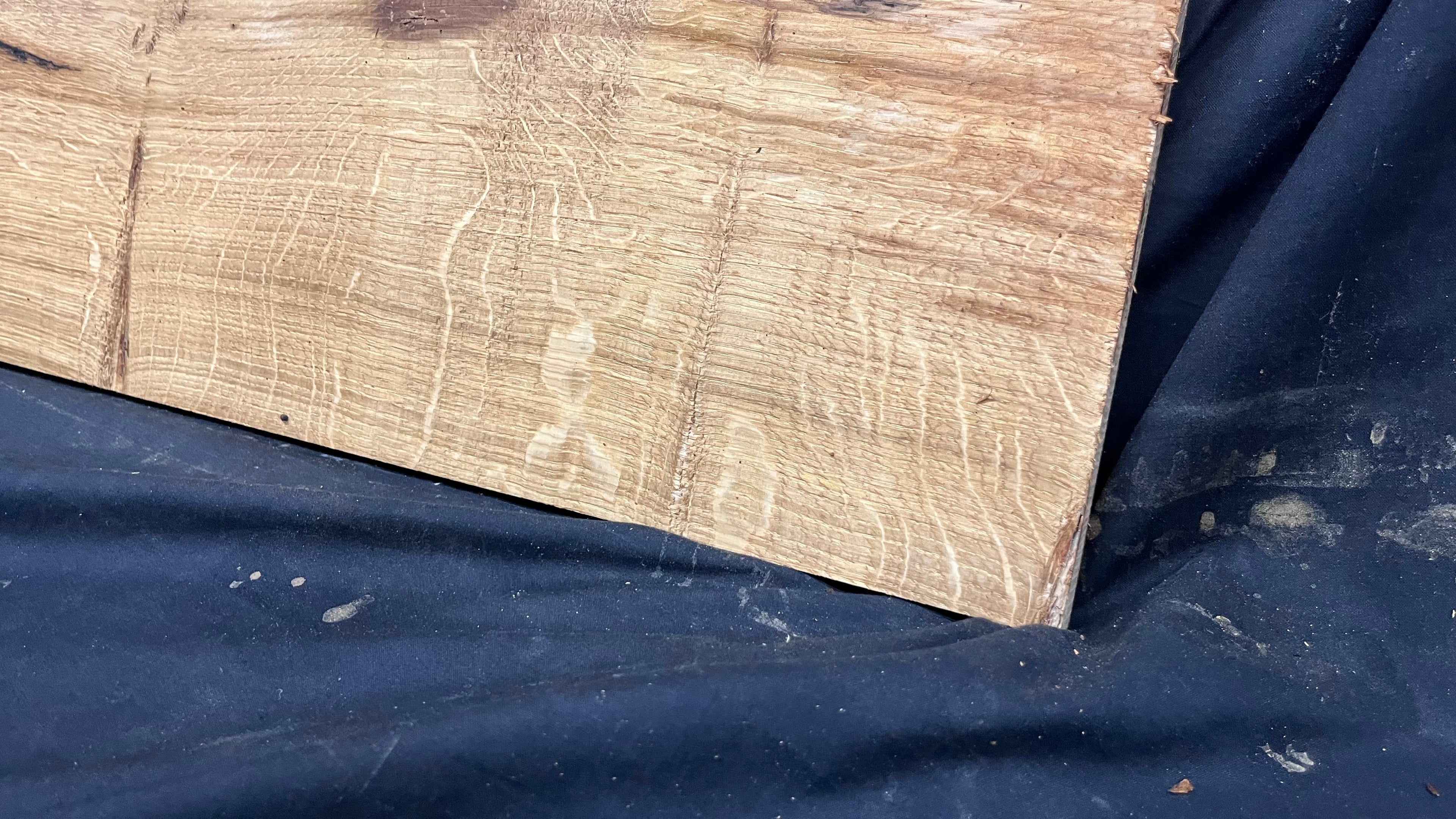 Oak slab, 1/4 sawn, shelving, board, mantel 1078 L x 250 W x 18 D mm      (478mt)