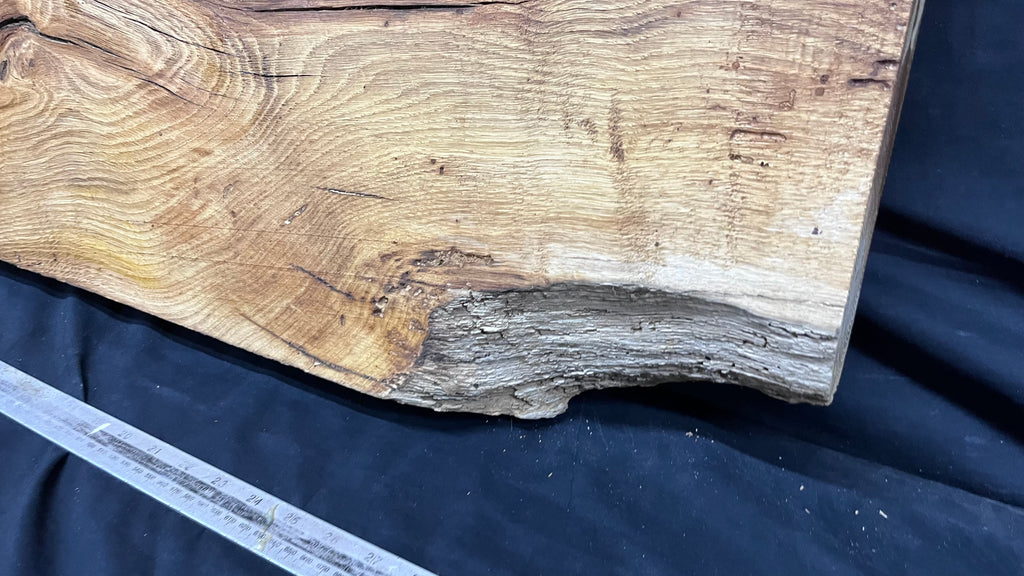 Oak slab, shelving, board, mantel 845 L x 395 W x 65 D mm      (482mt)