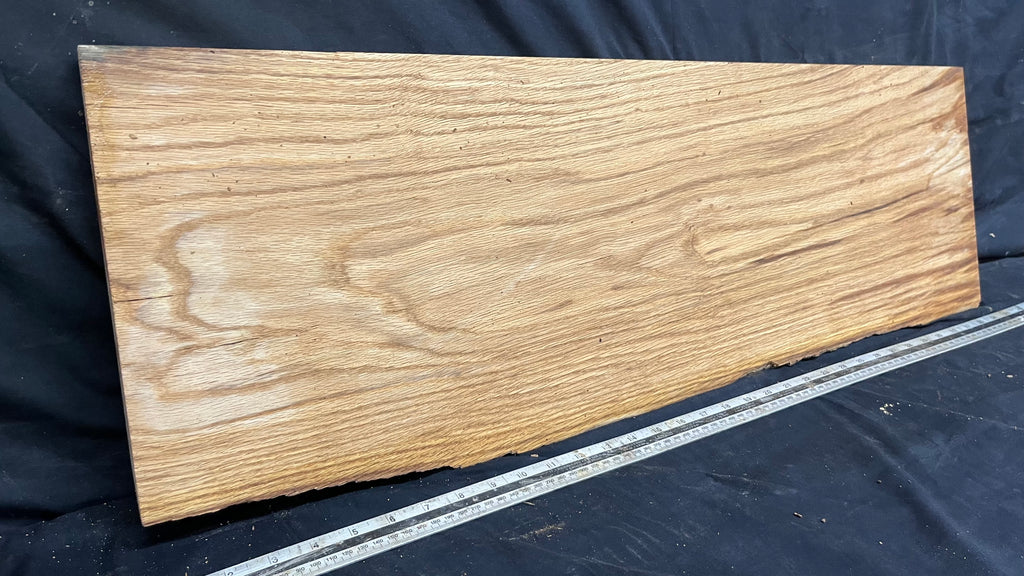 Oak slab, shelving, board, mantel 864 L x 295 W x 32 D mm      (484mt)