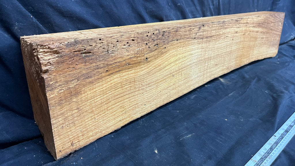 Oak slab, shelving, board, mantel 949 L x 184 W x 83 D mm      (485mt)