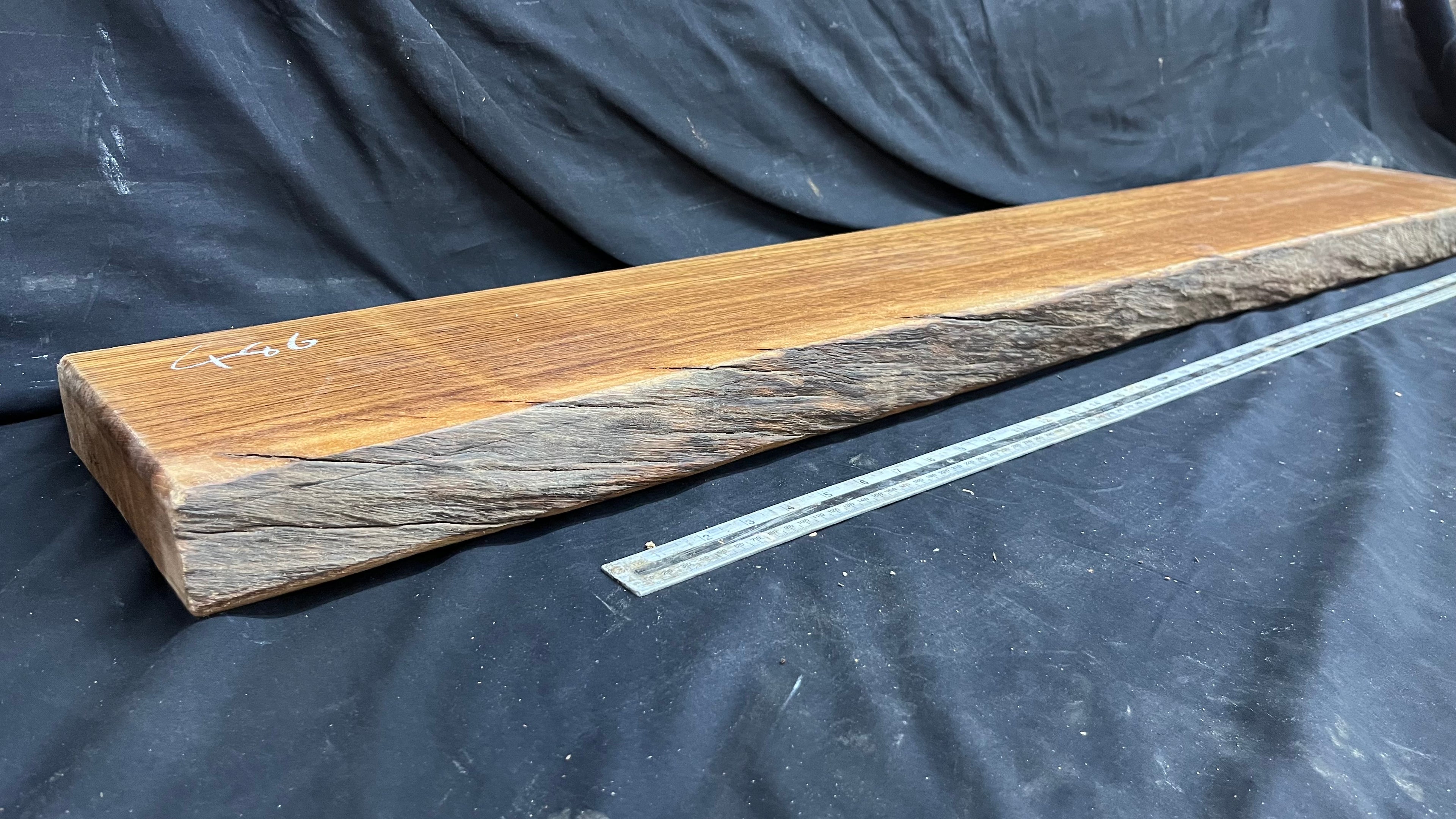 Brown oak mantel 1334 L x 221 W x 50 D mm      (486mt)