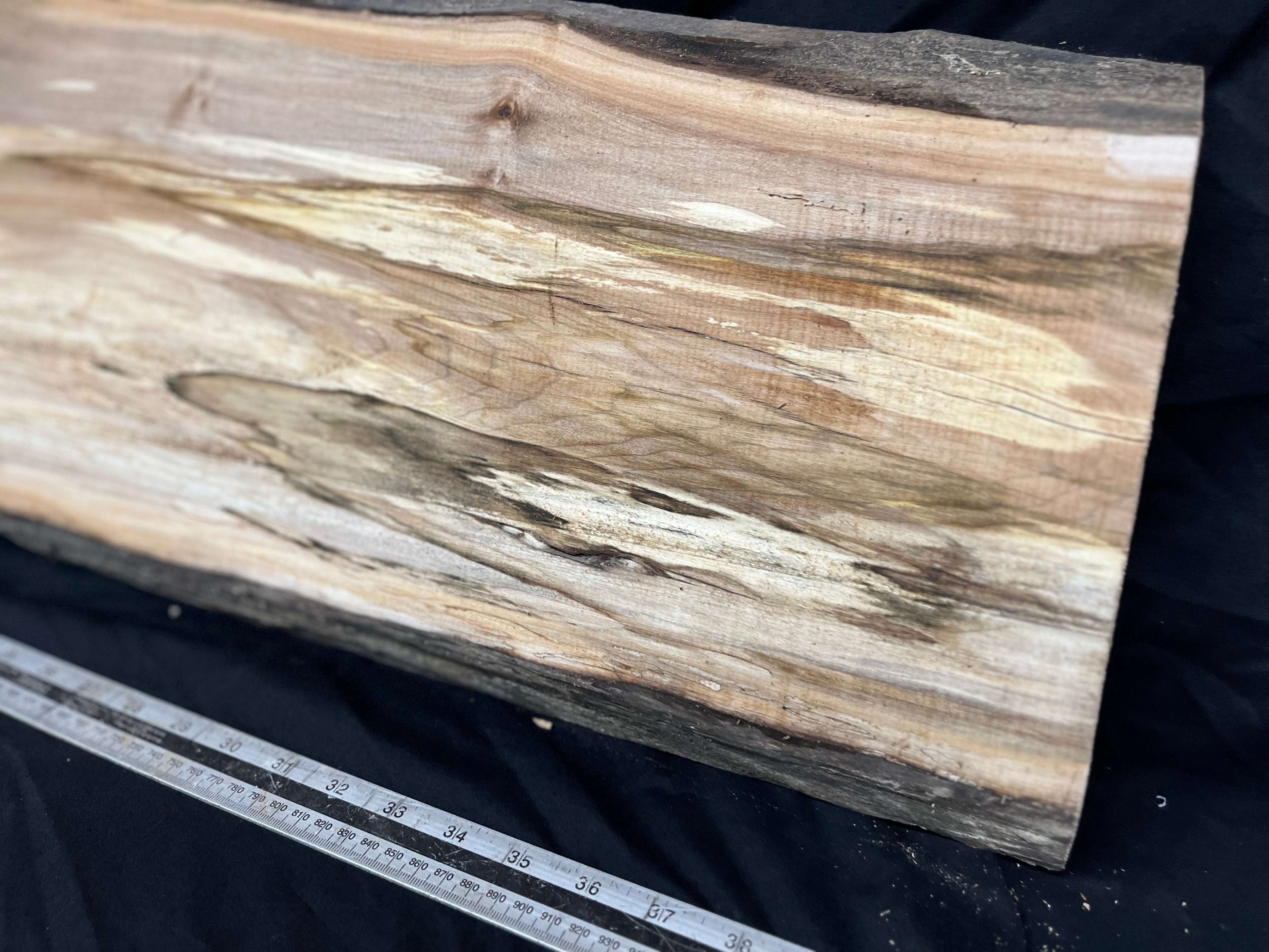 Sycamore plank, shelf, craft wood 1050 L x 296 W x 32 D (mm)    (287)