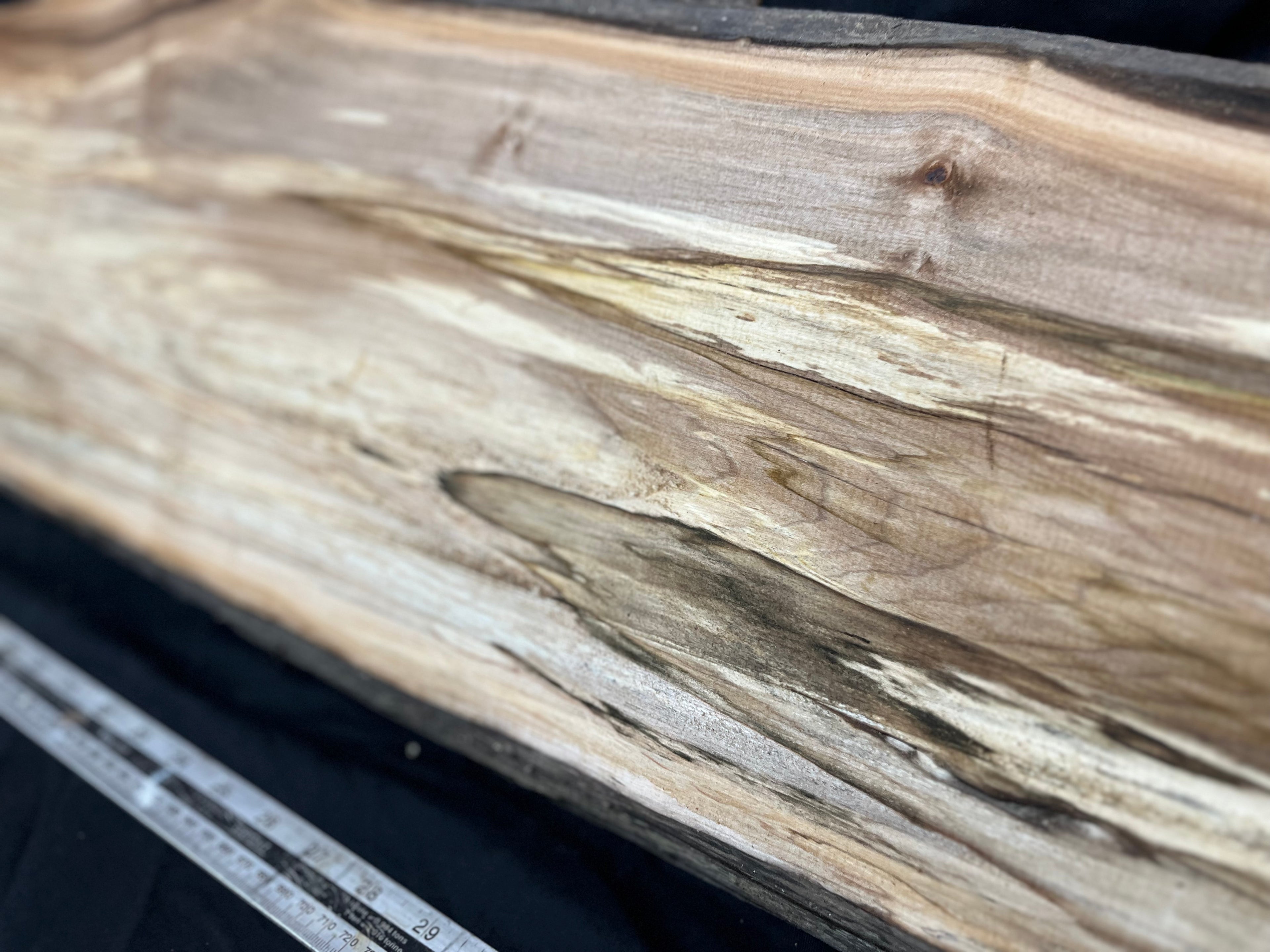 Sycamore plank, shelf, craft wood 1050 L x 296 W x 32 D (mm)    (287)