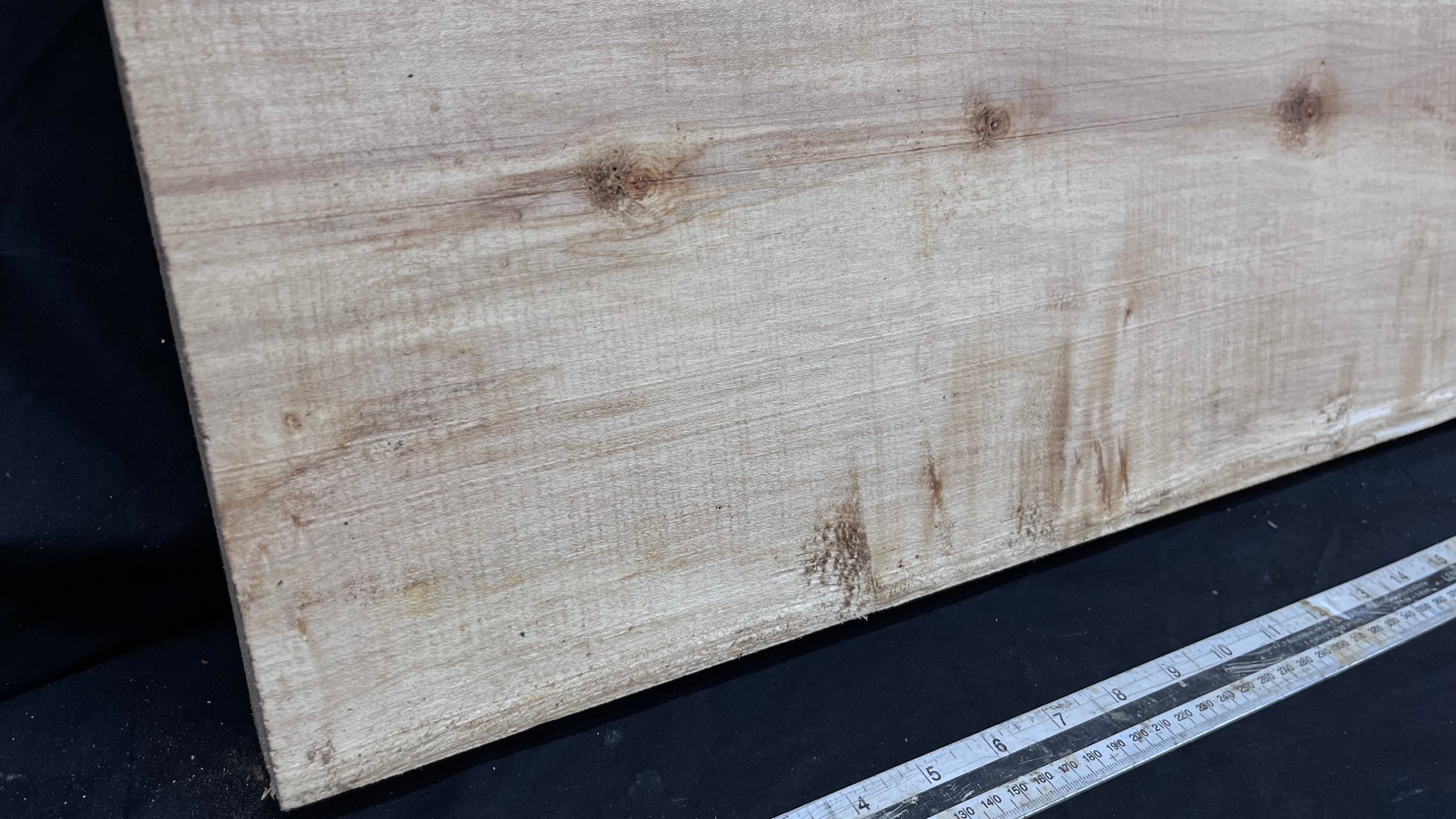 Sycamore plank, shelf, craft wood 1010 L x 327 W x 40 D mm  (288)