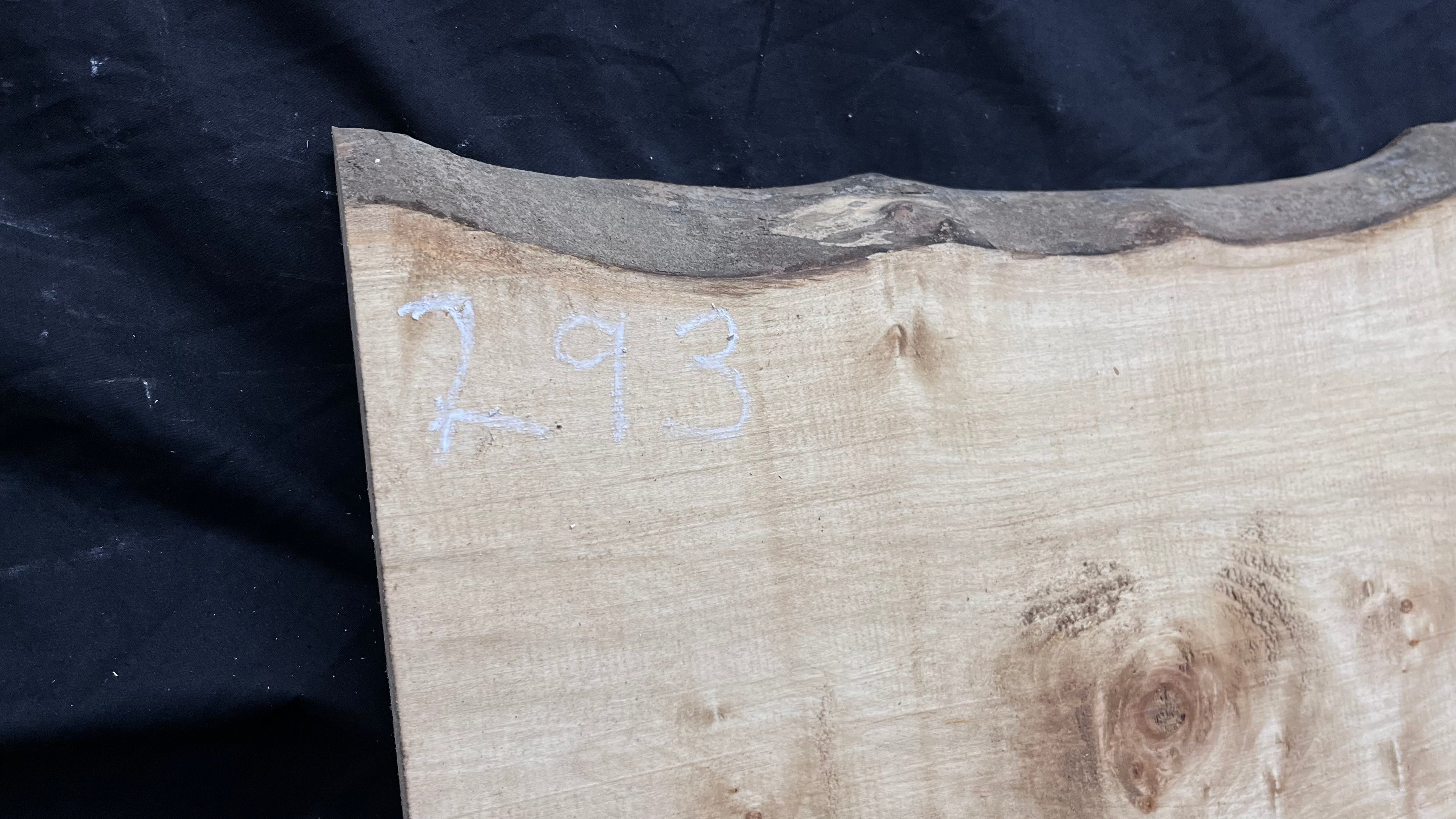 Sycamore plank, shelf, craft wood 1138 L x 288 W x 40 D mm  (293)