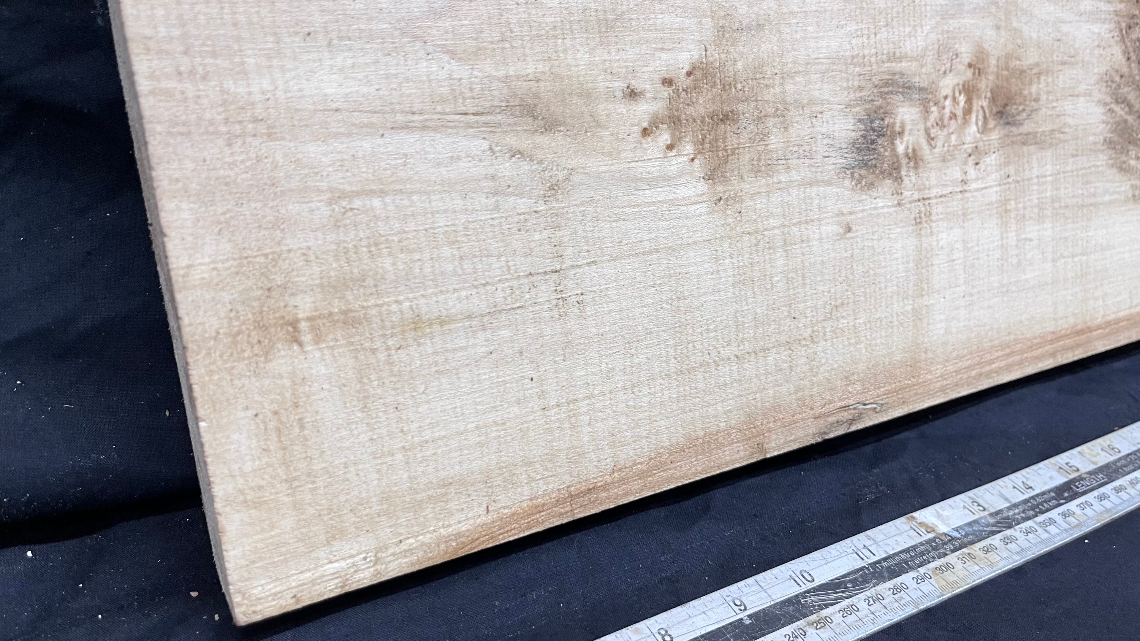 Sycamore plank, shelf, craft wood 894 L x 297 W x 40 D mm  (295)