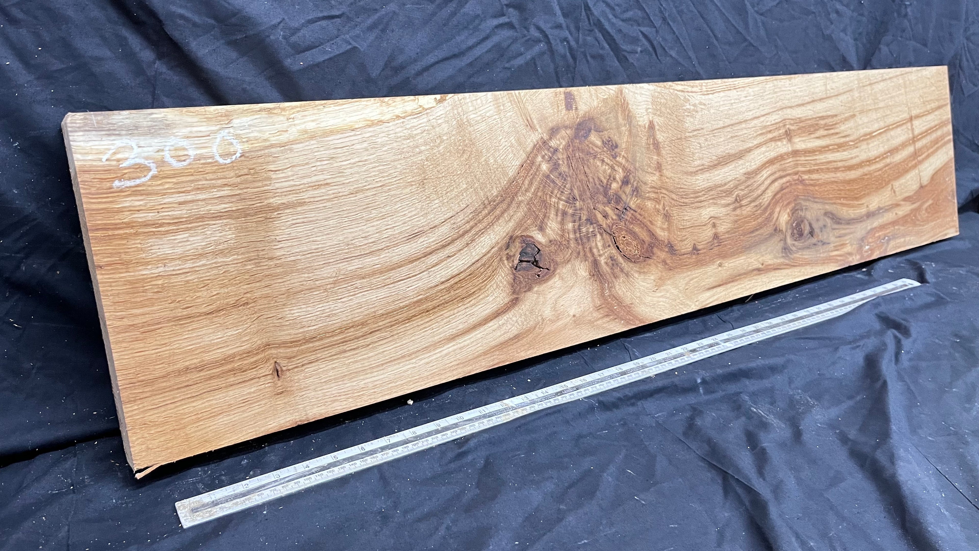Oak plank, floating shelf, board 1292 L x 279 W x 47 D mm (300)
